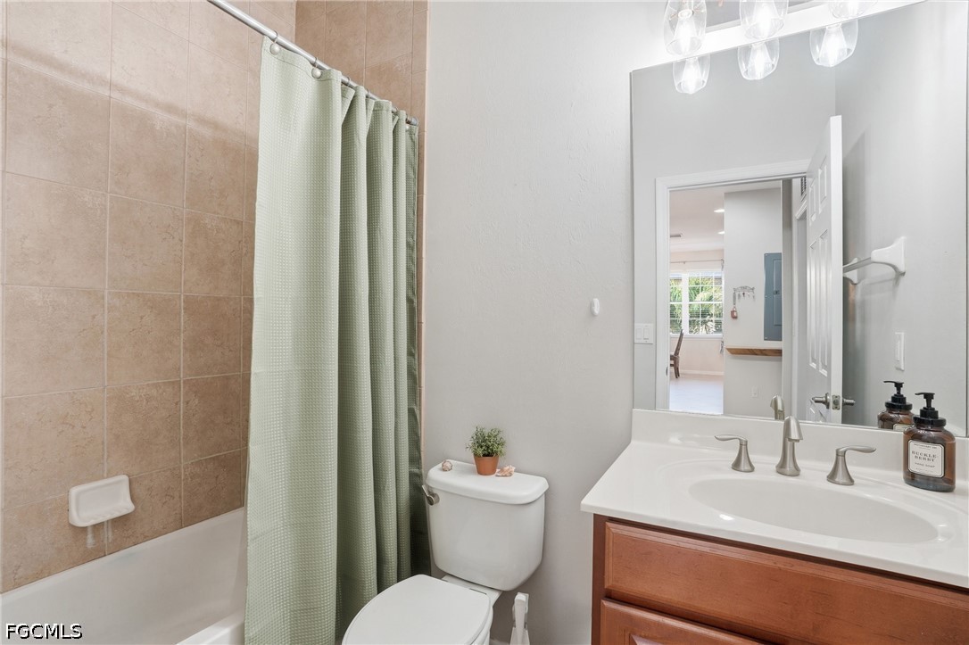 8515 Oakshade CIR 201