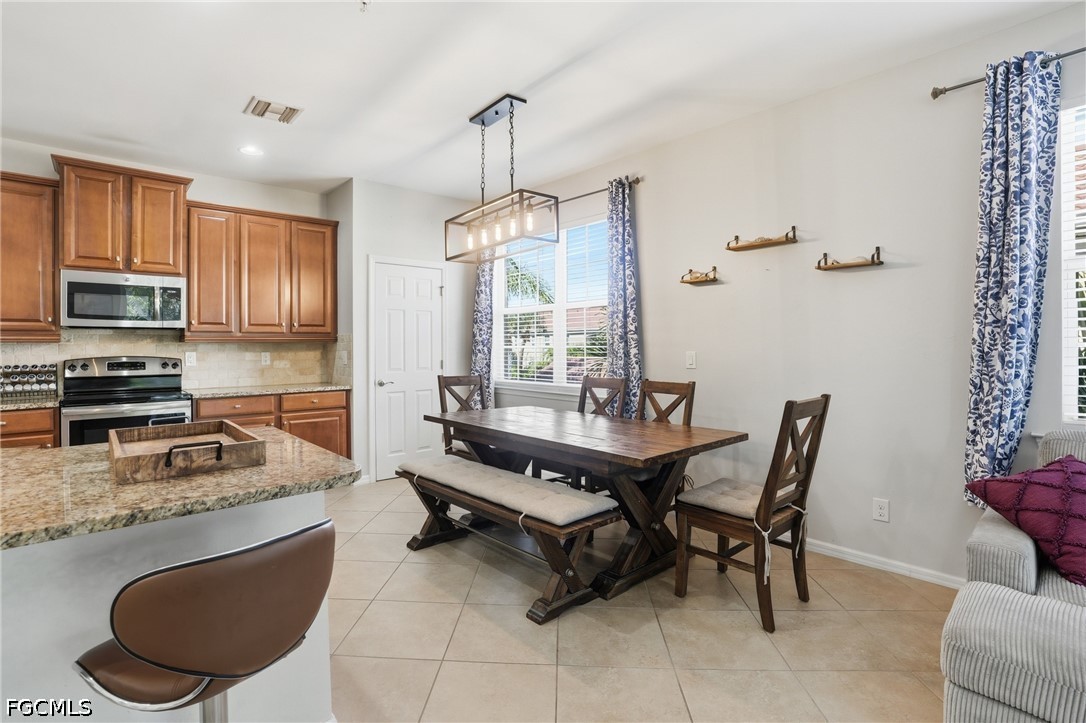 8515 Oakshade CIR 201