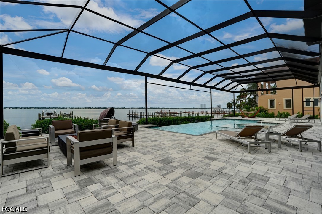 6390 River Club CT