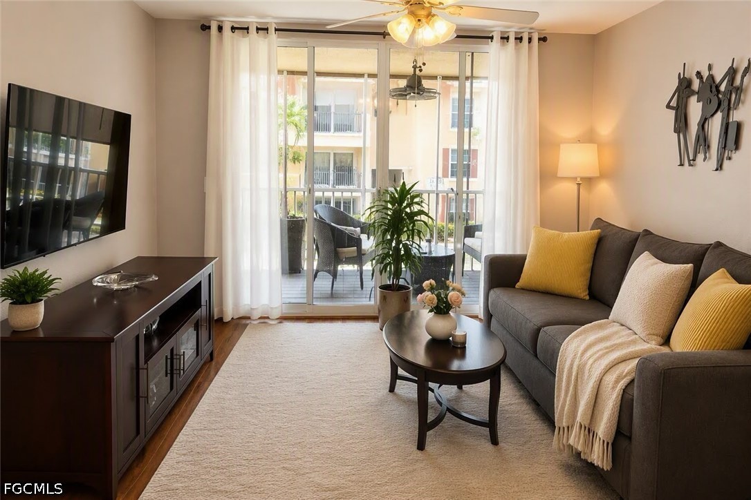 4122 Residence DR 115