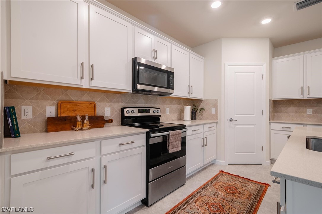 16044 Beachberry Drive