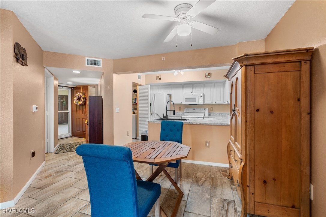 4113 Residence DR 206