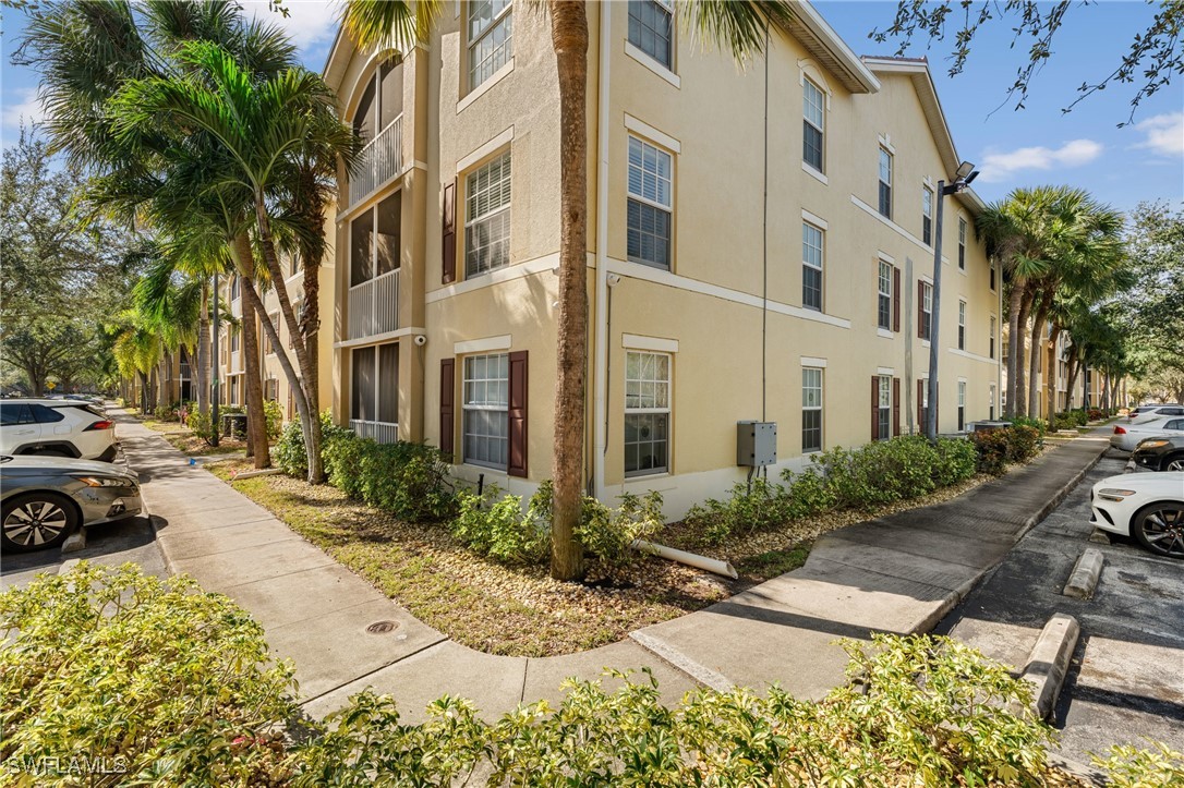 4113 Residence DR 206