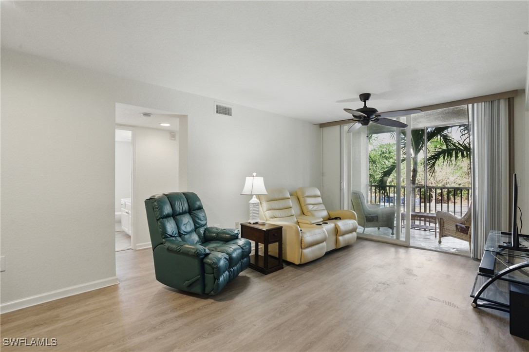 4113 Residence DR 215