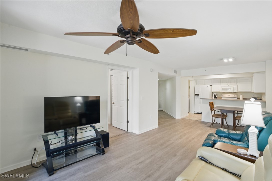 4113 Residence DR 215