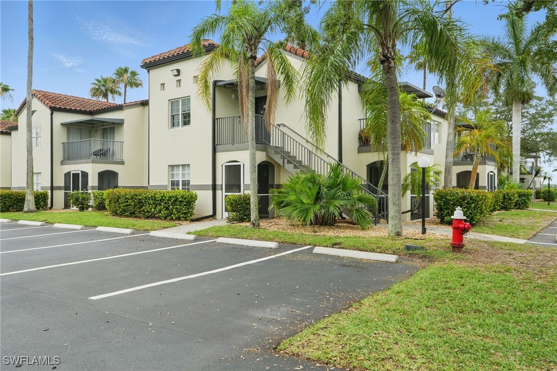 3421 Winkler AVE 402