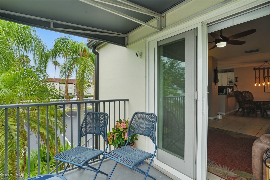 3421 Winkler AVE 402