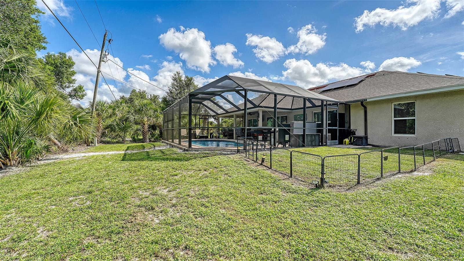 237 STRASBURG DR