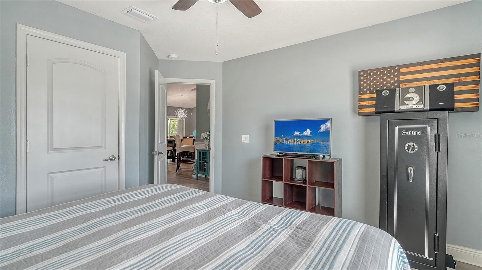 237 STRASBURG DR