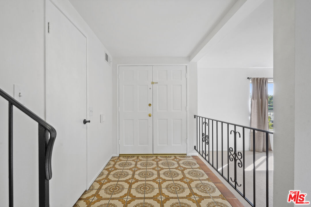 13237 Constable Ave
