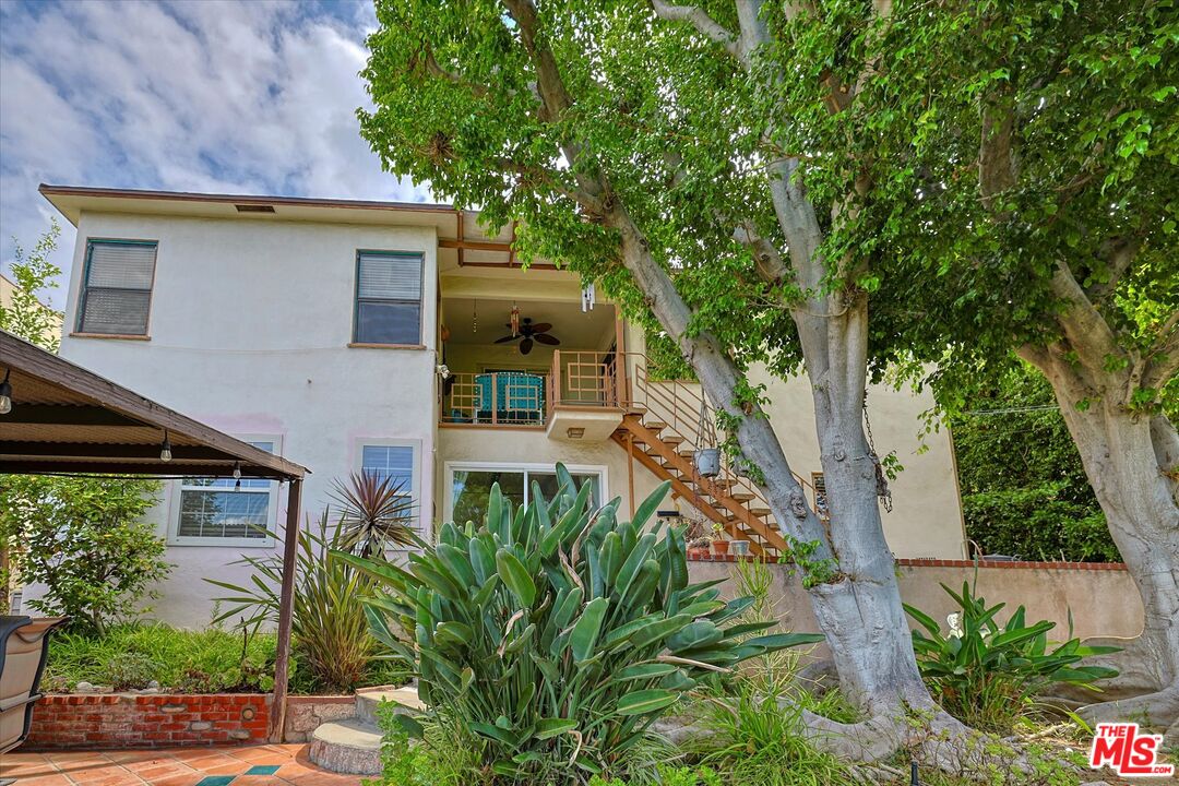 4621 W Avenue 41