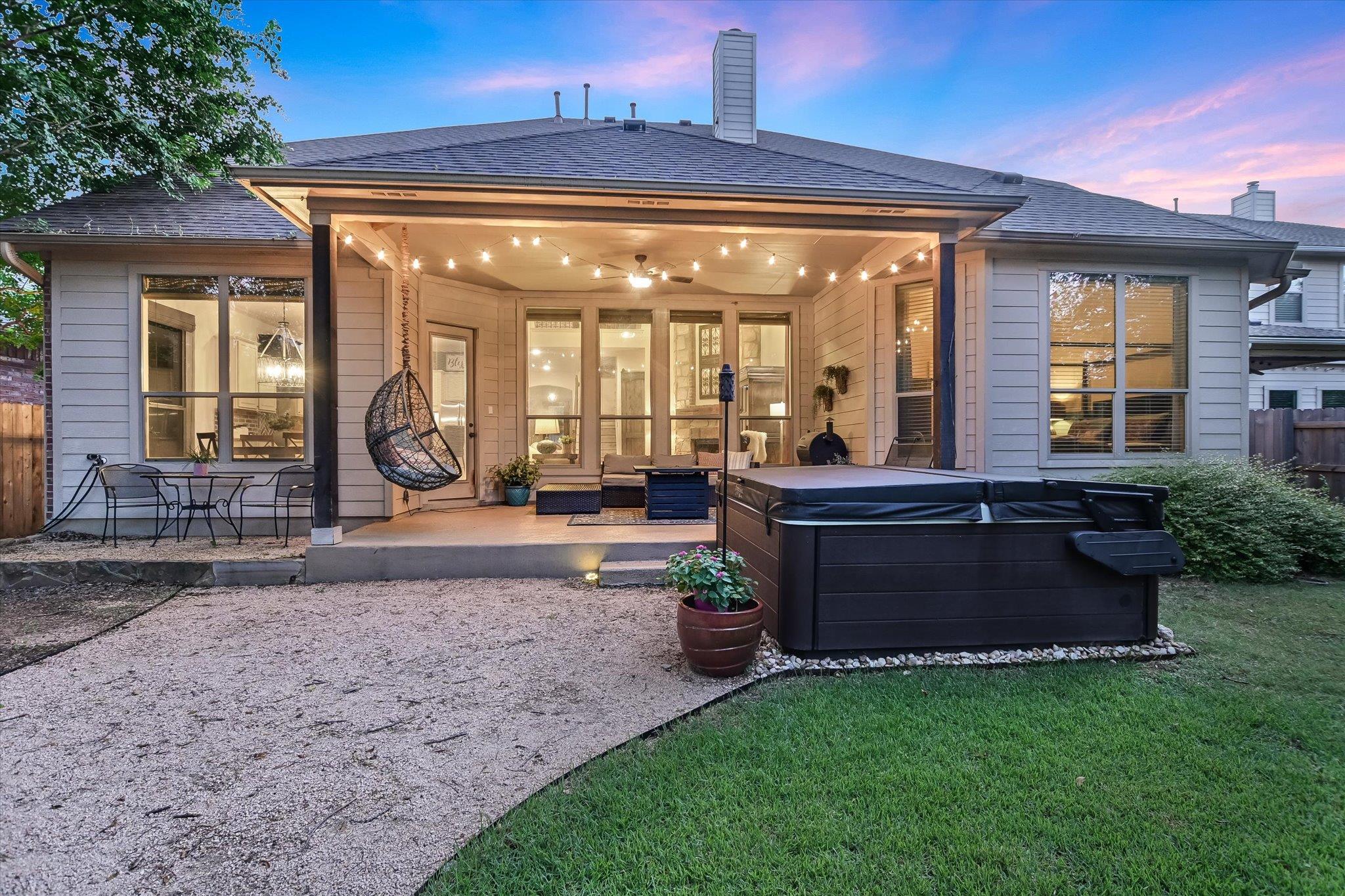 306 Kati LN