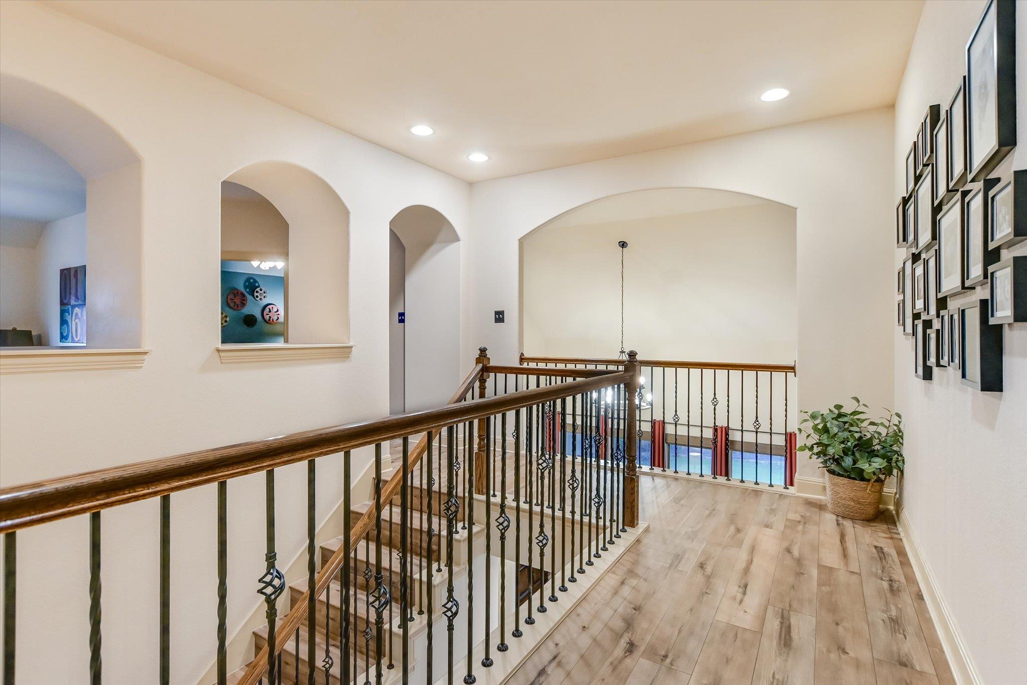 306 Kati LN