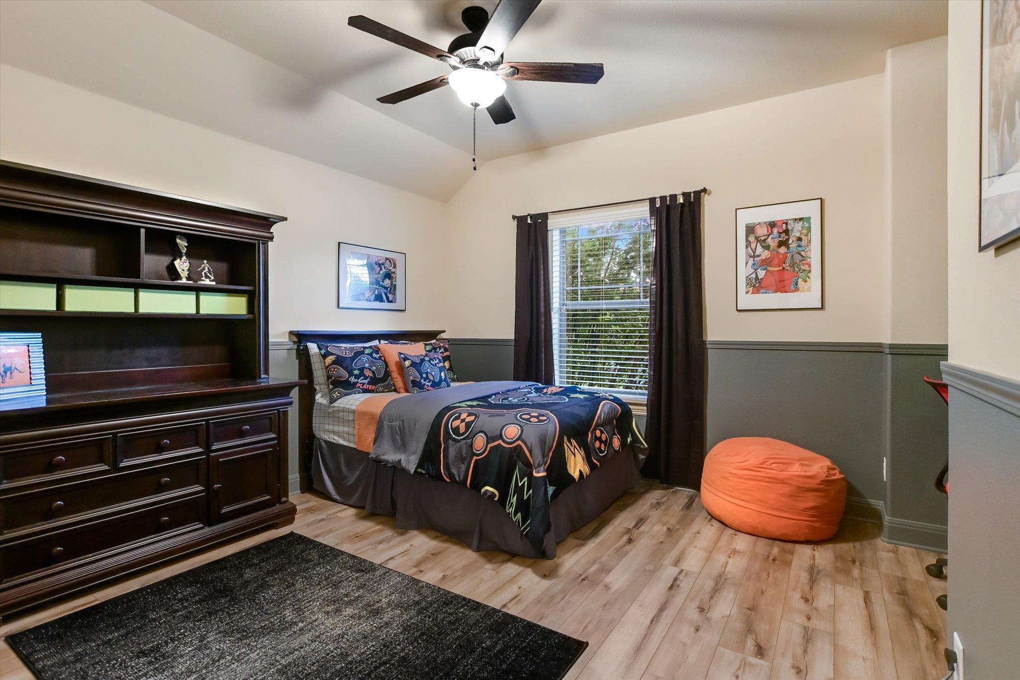 306 Kati LN