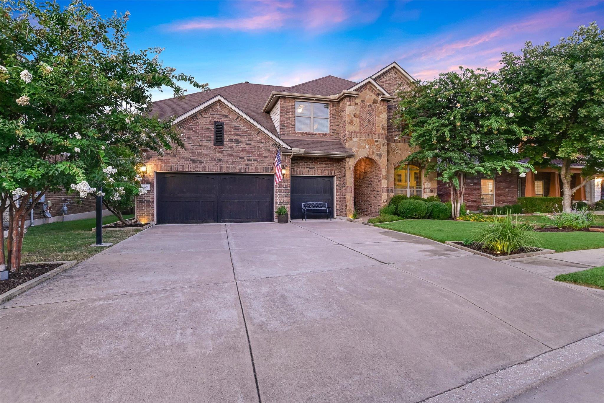 306 Kati LN