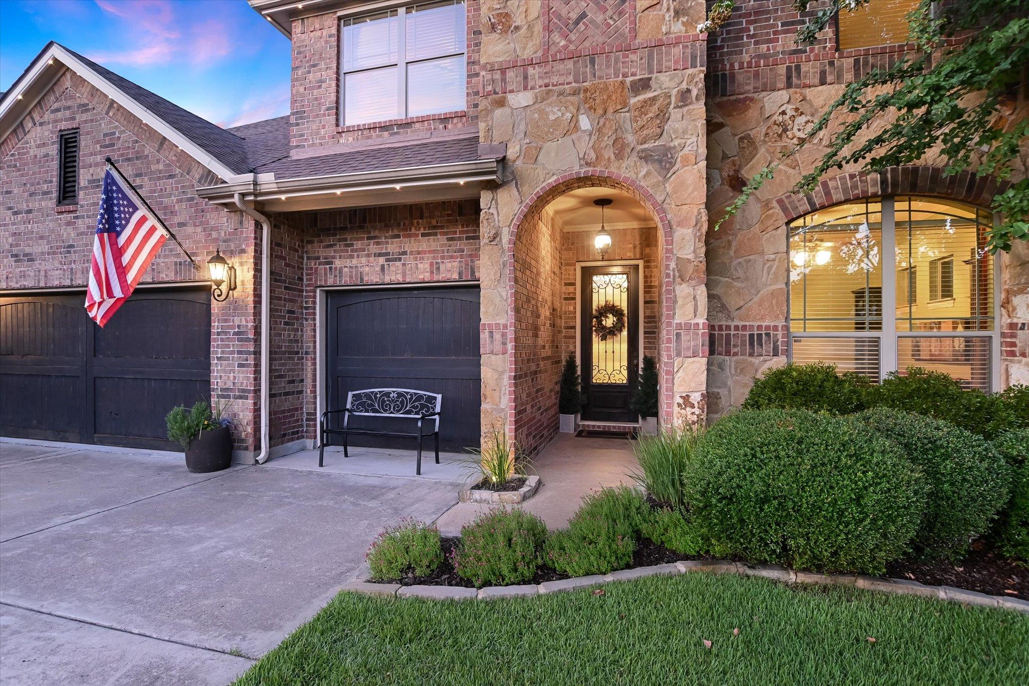 306 Kati LN