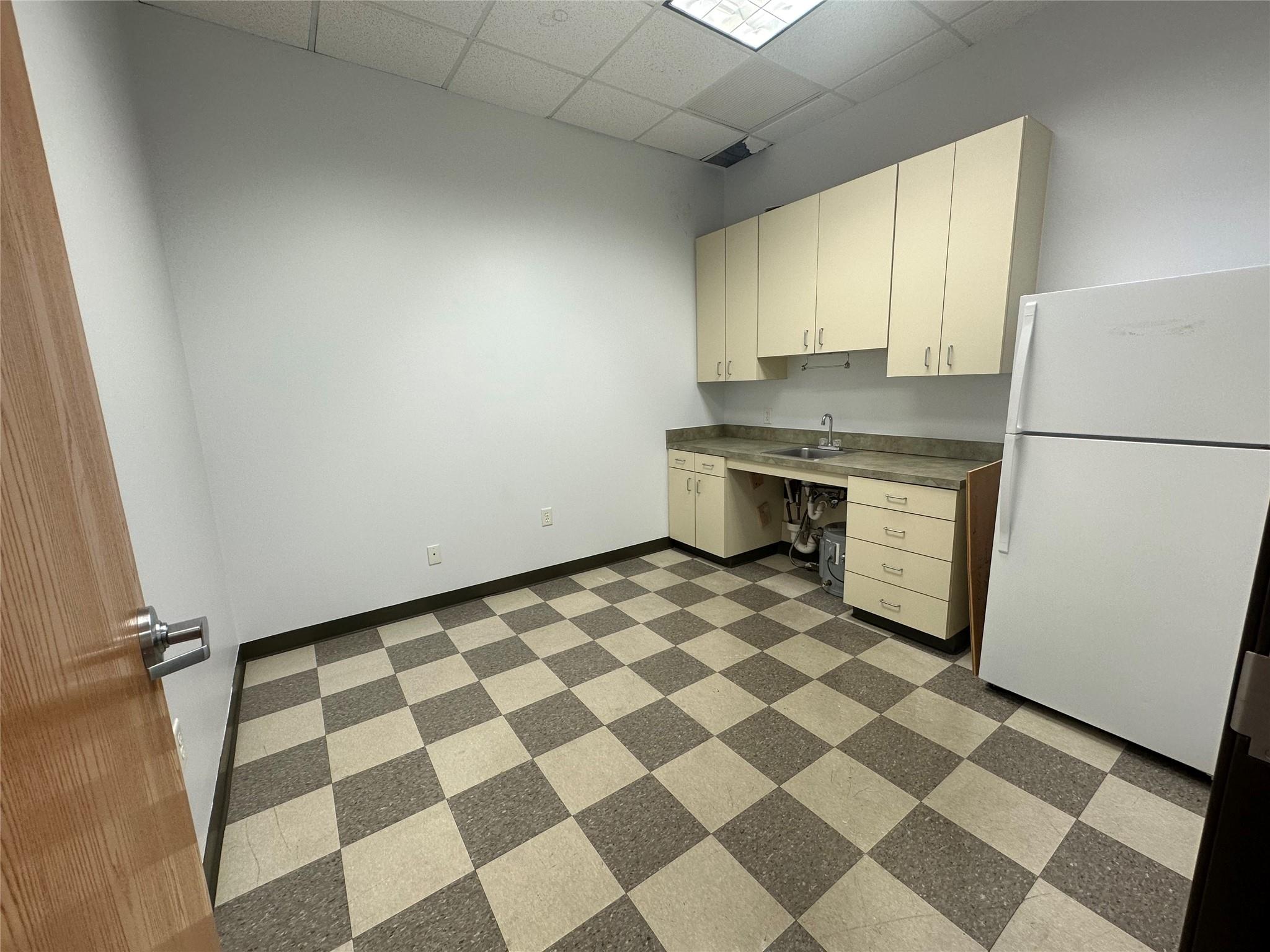 9951 Anderson Mill RD # 201
