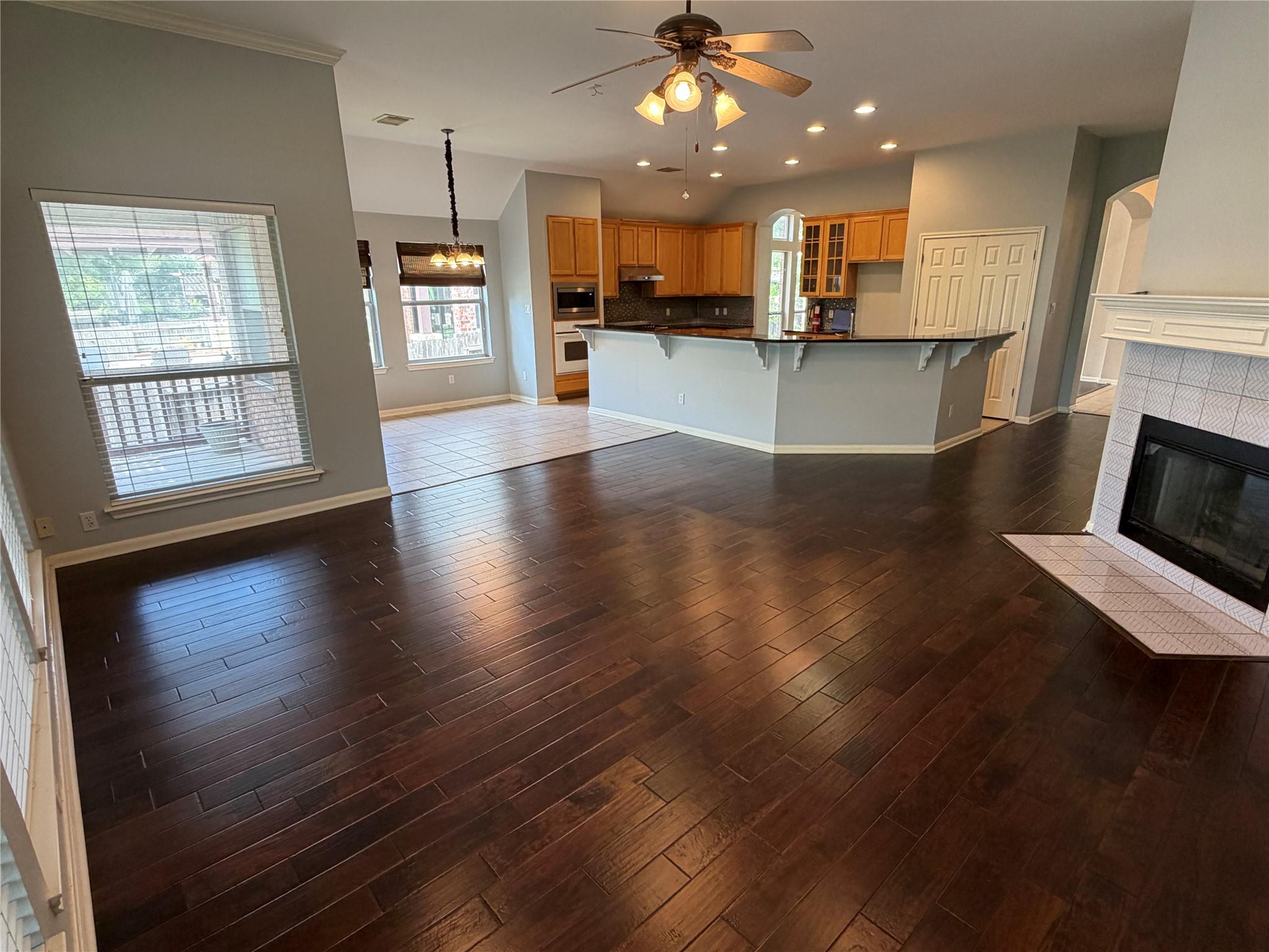 8413 Sea Ash CIR