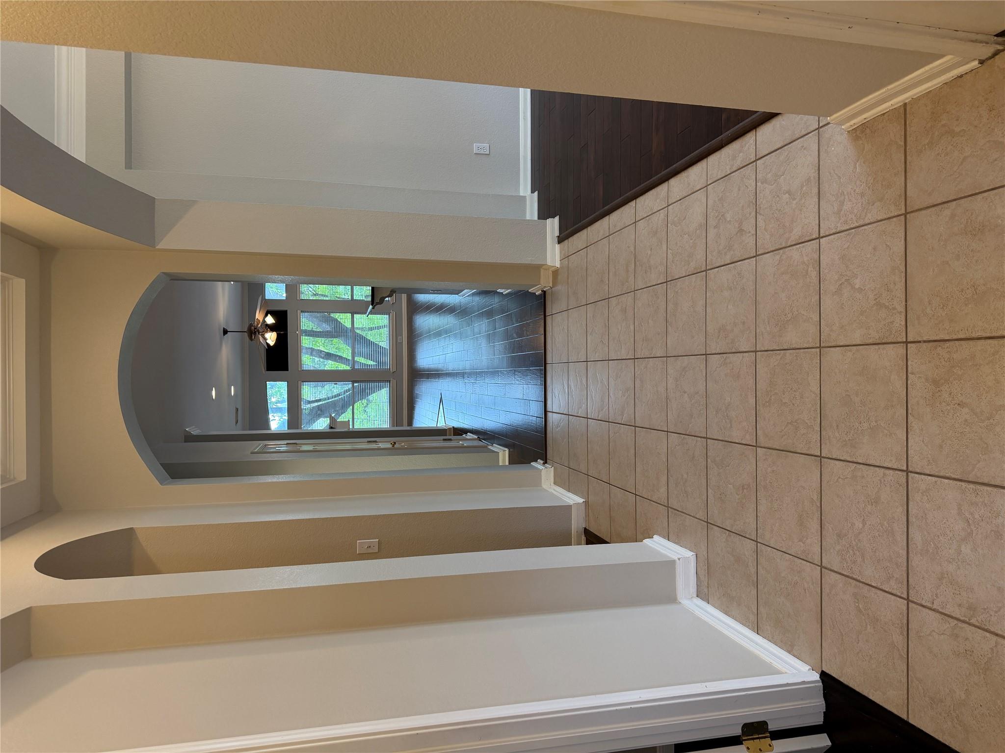 8413 Sea Ash CIR