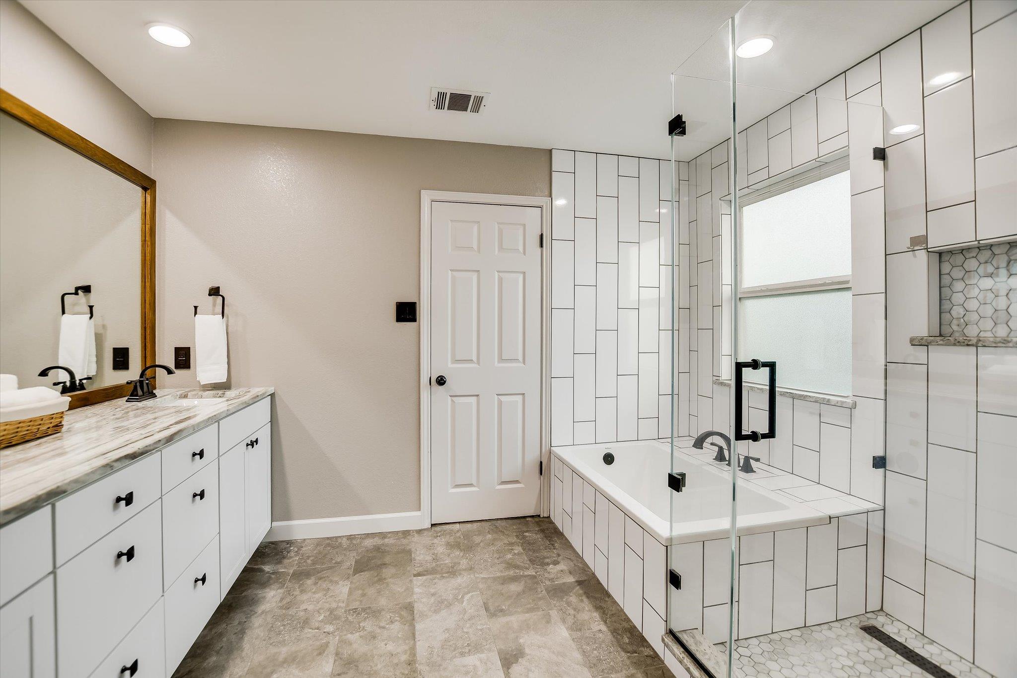 1415 Deer Ledge TRL