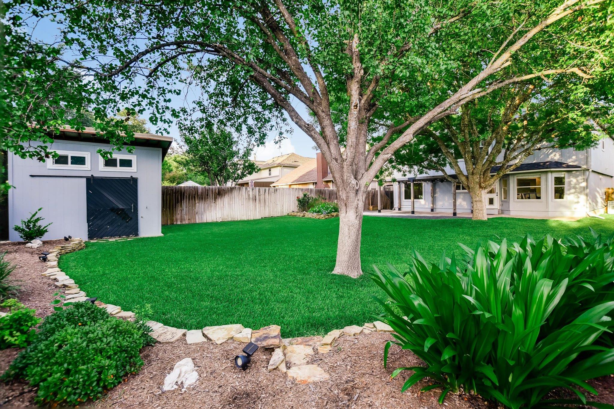 1415 Deer Ledge TRL
