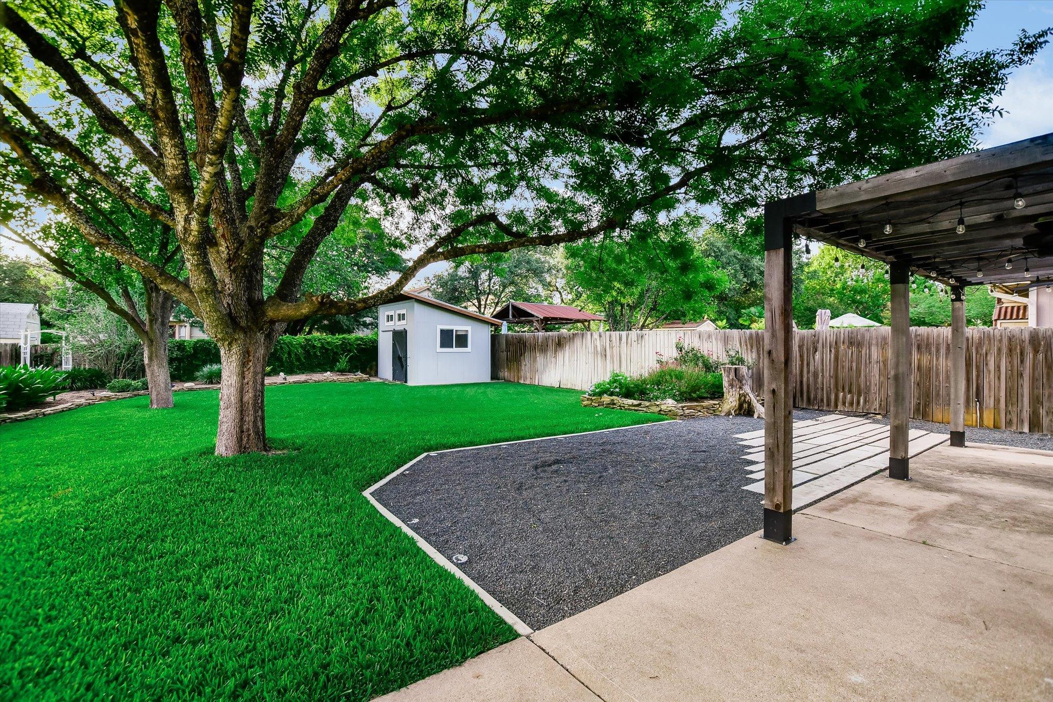 1415 Deer Ledge TRL