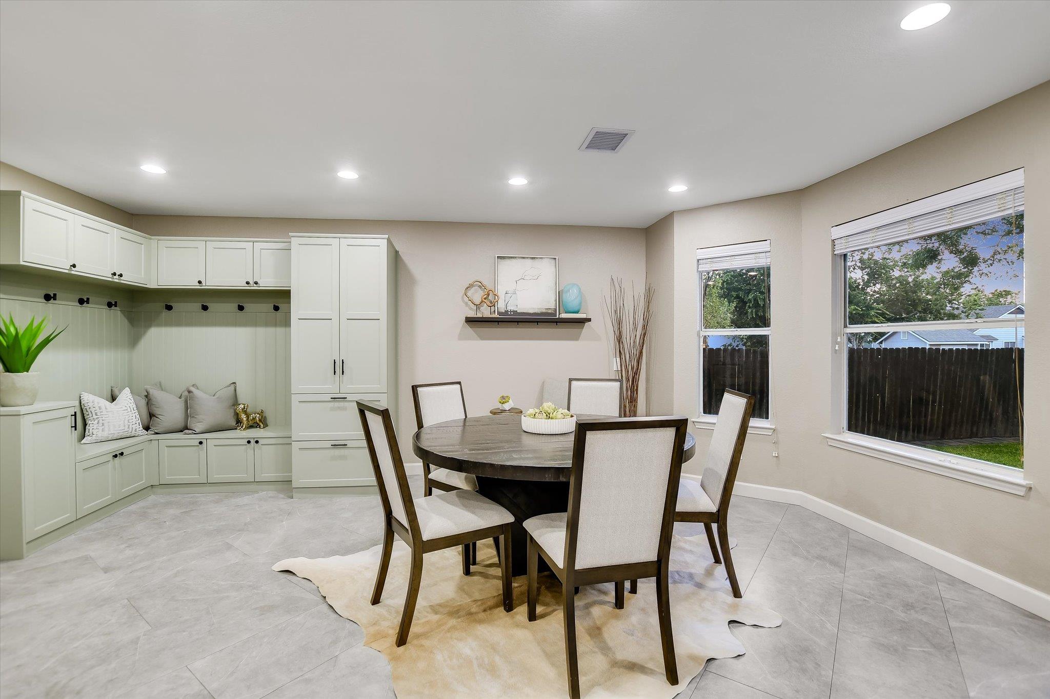 1415 Deer Ledge TRL