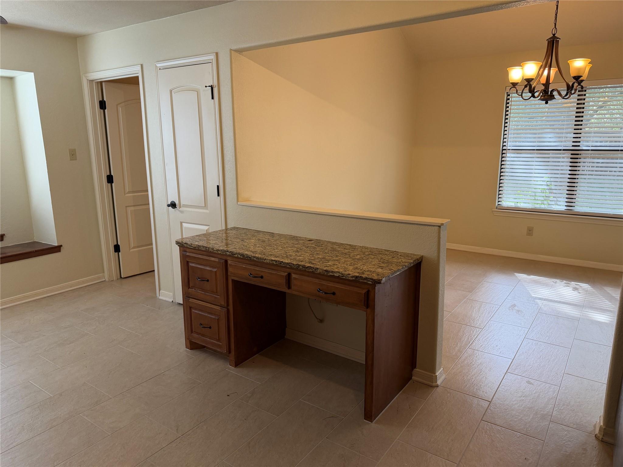 11810 Rain Forest CV