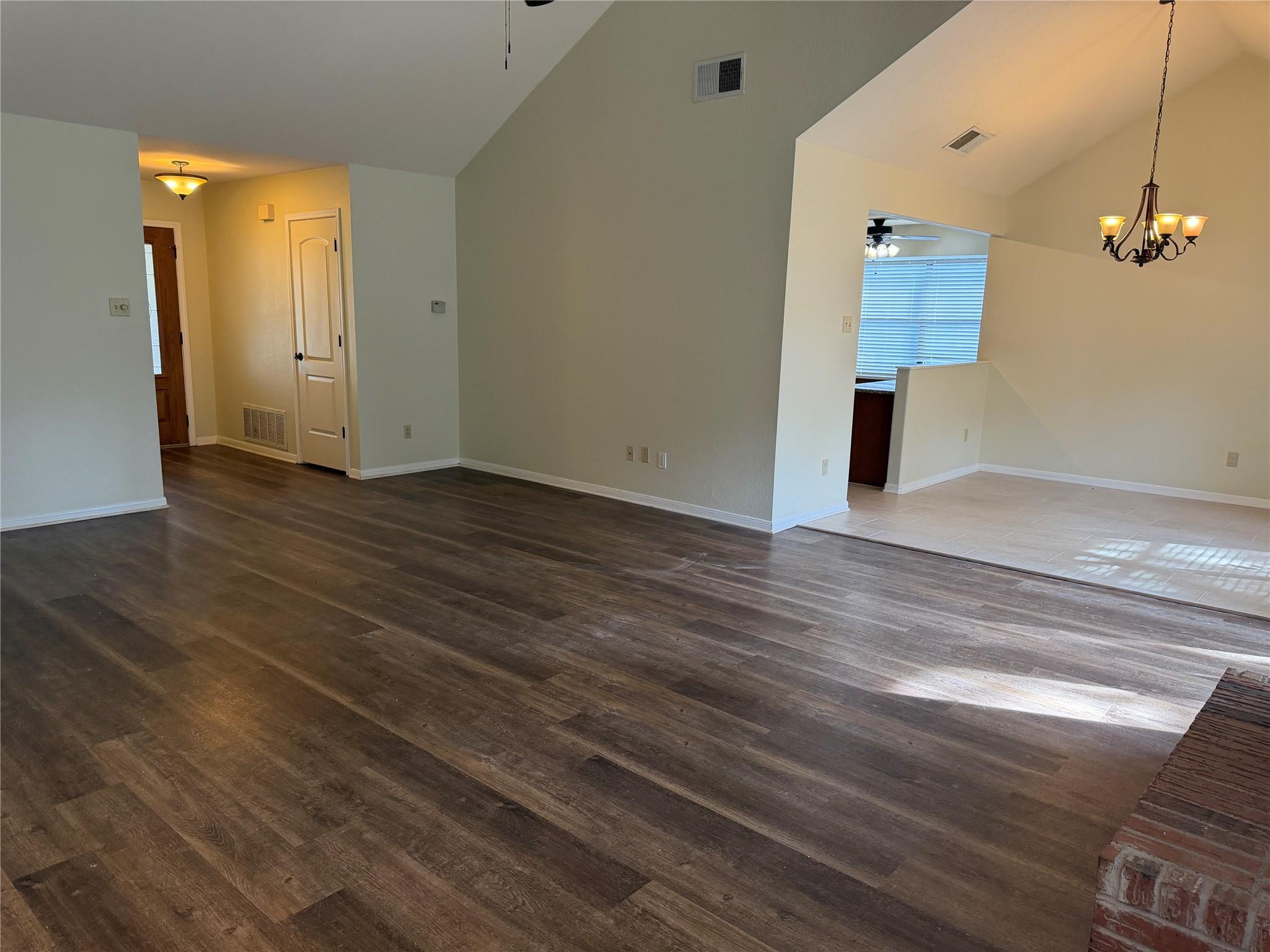 11810 Rain Forest CV