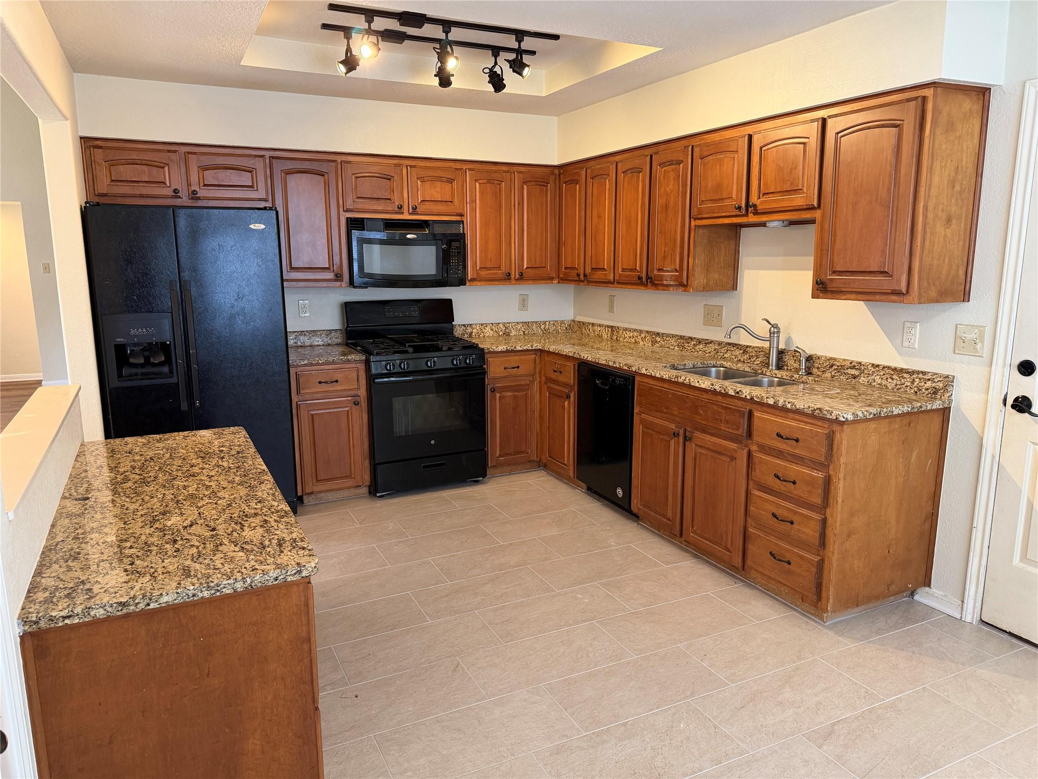11810 Rain Forest CV