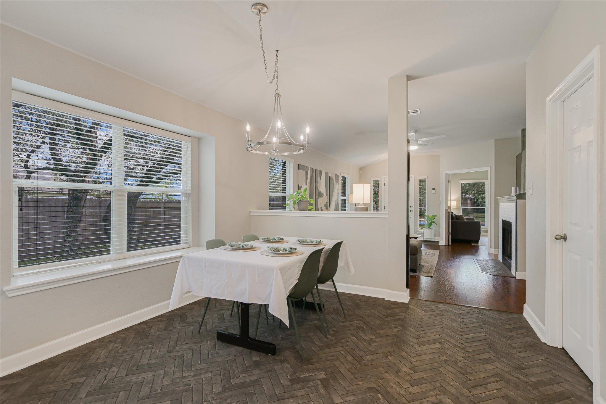 1138 Stone Forest TRL