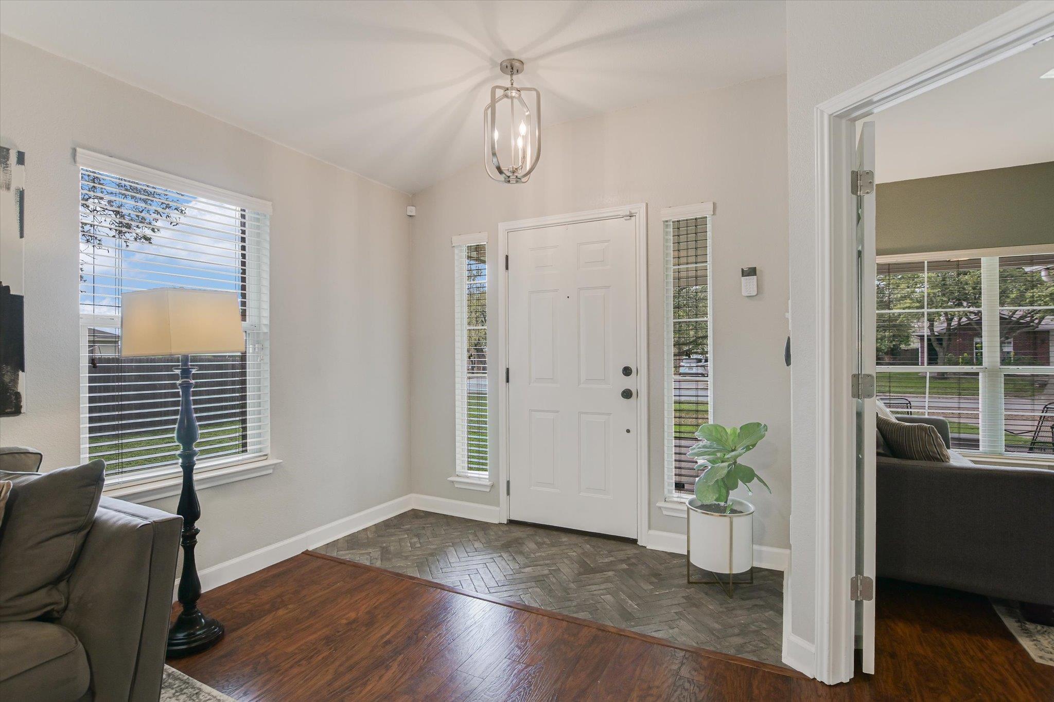 1138 Stone Forest TRL