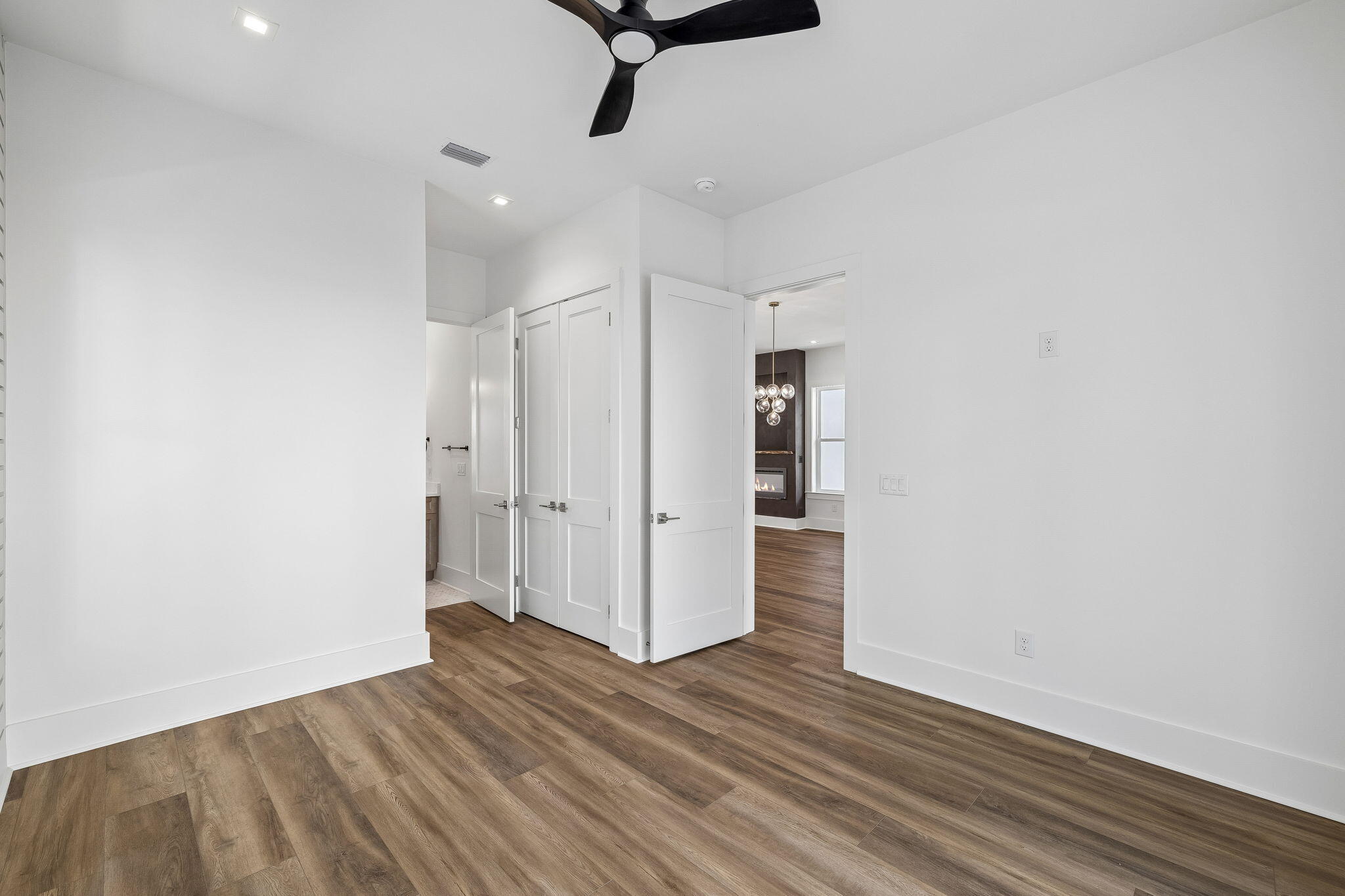 230 Inverrary Drive