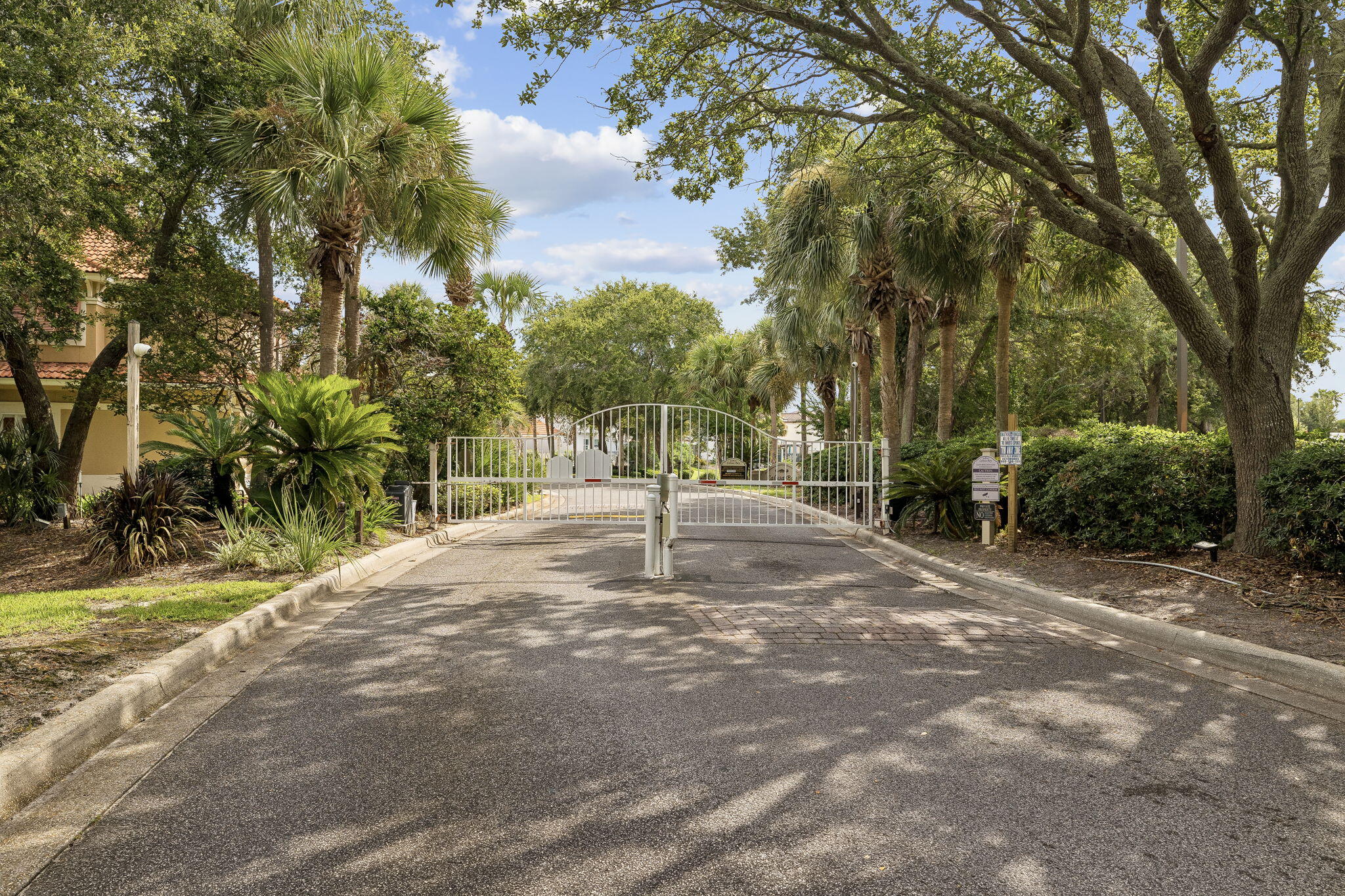 230 Inverrary Drive