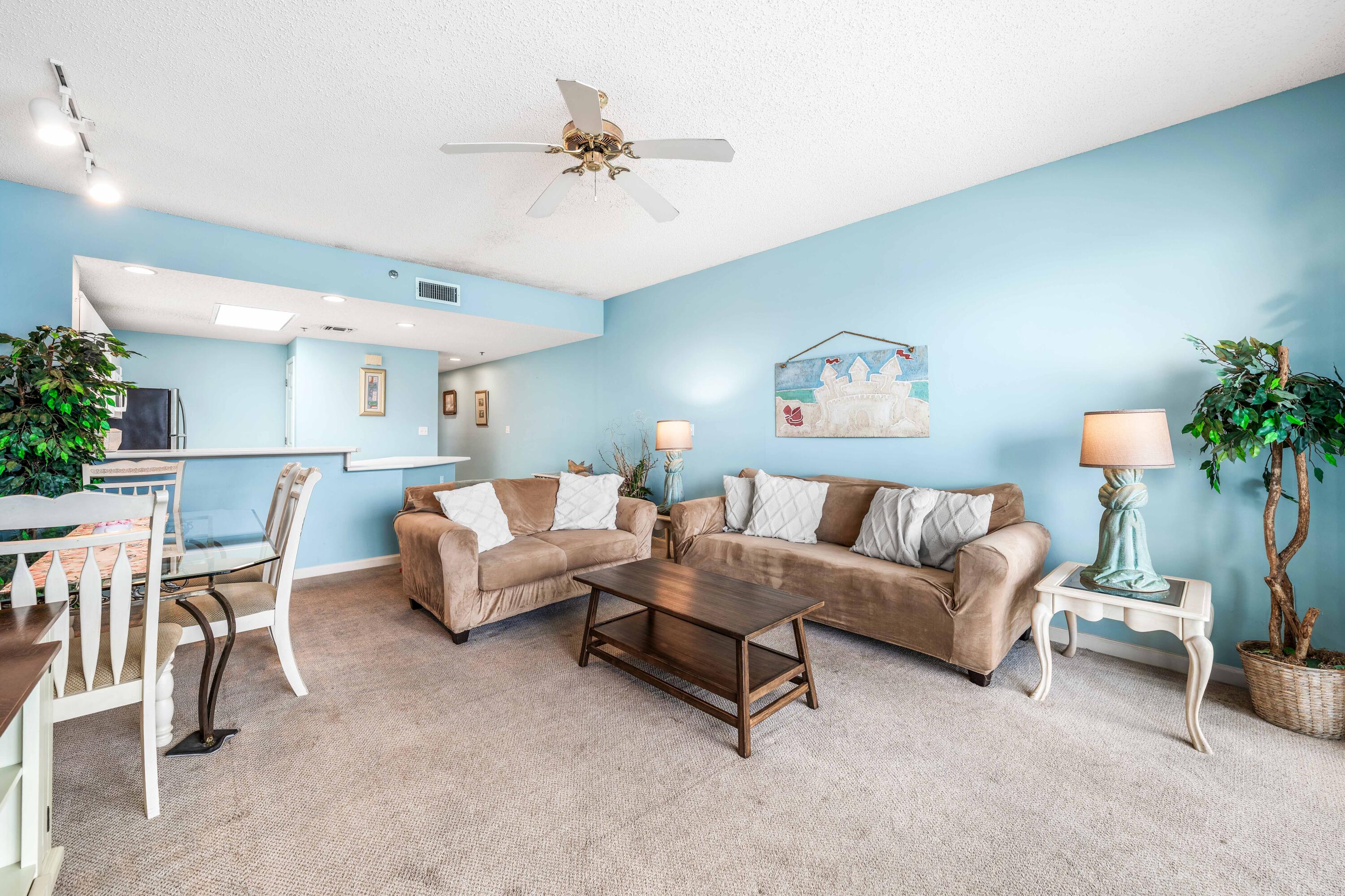 1080 E Highway 98 703
