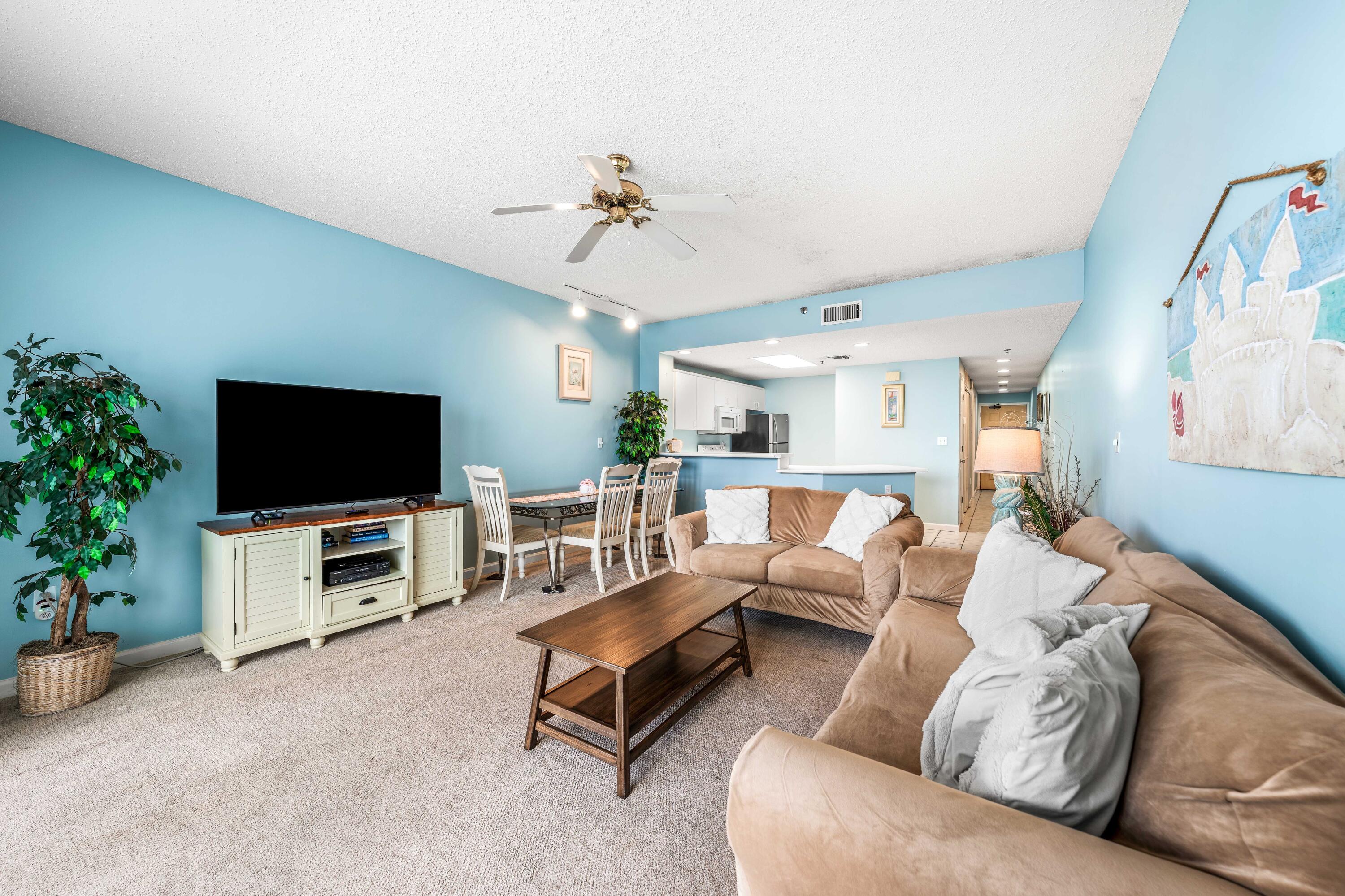 1080 E Highway 98 703