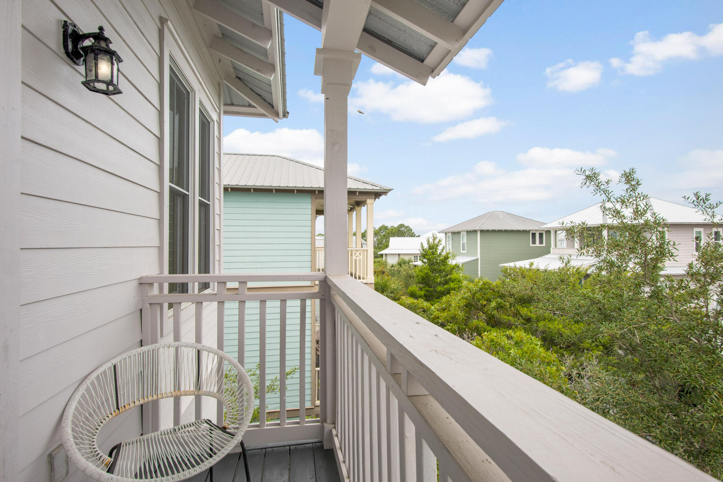 48 Surfer Lane
