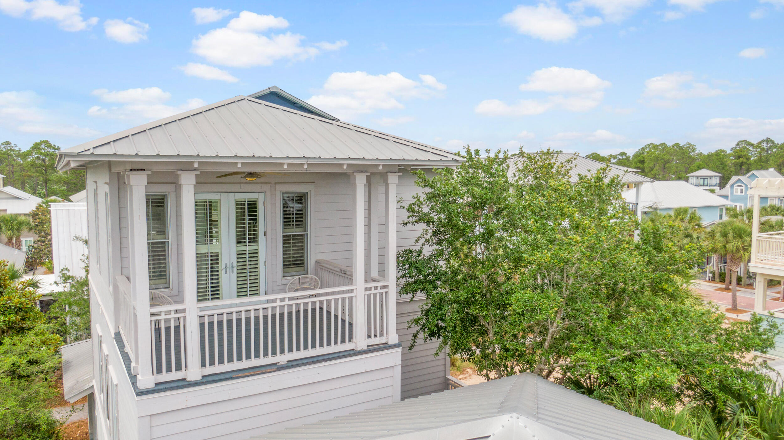 48 Surfer Lane