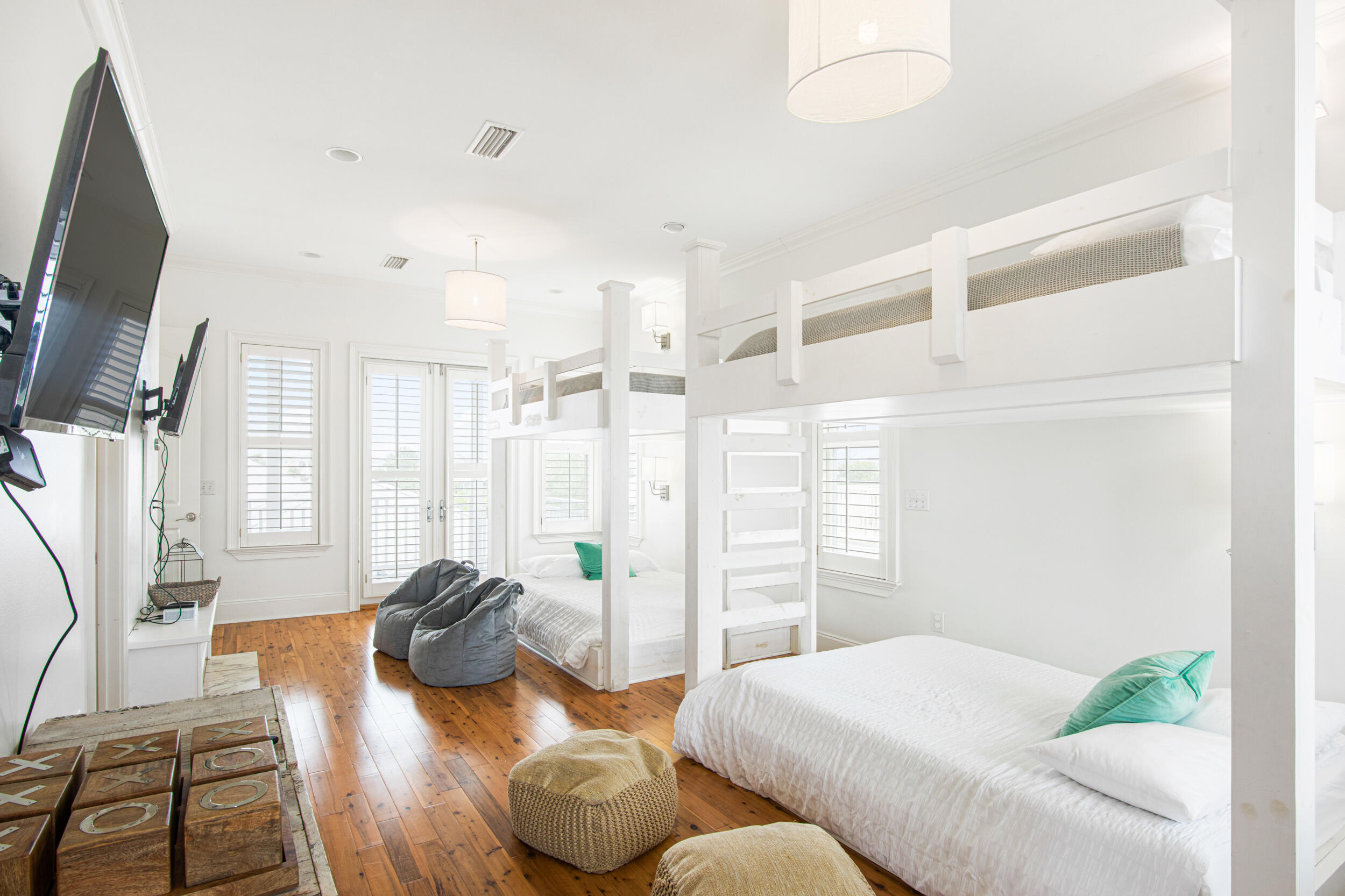 48 Surfer Lane