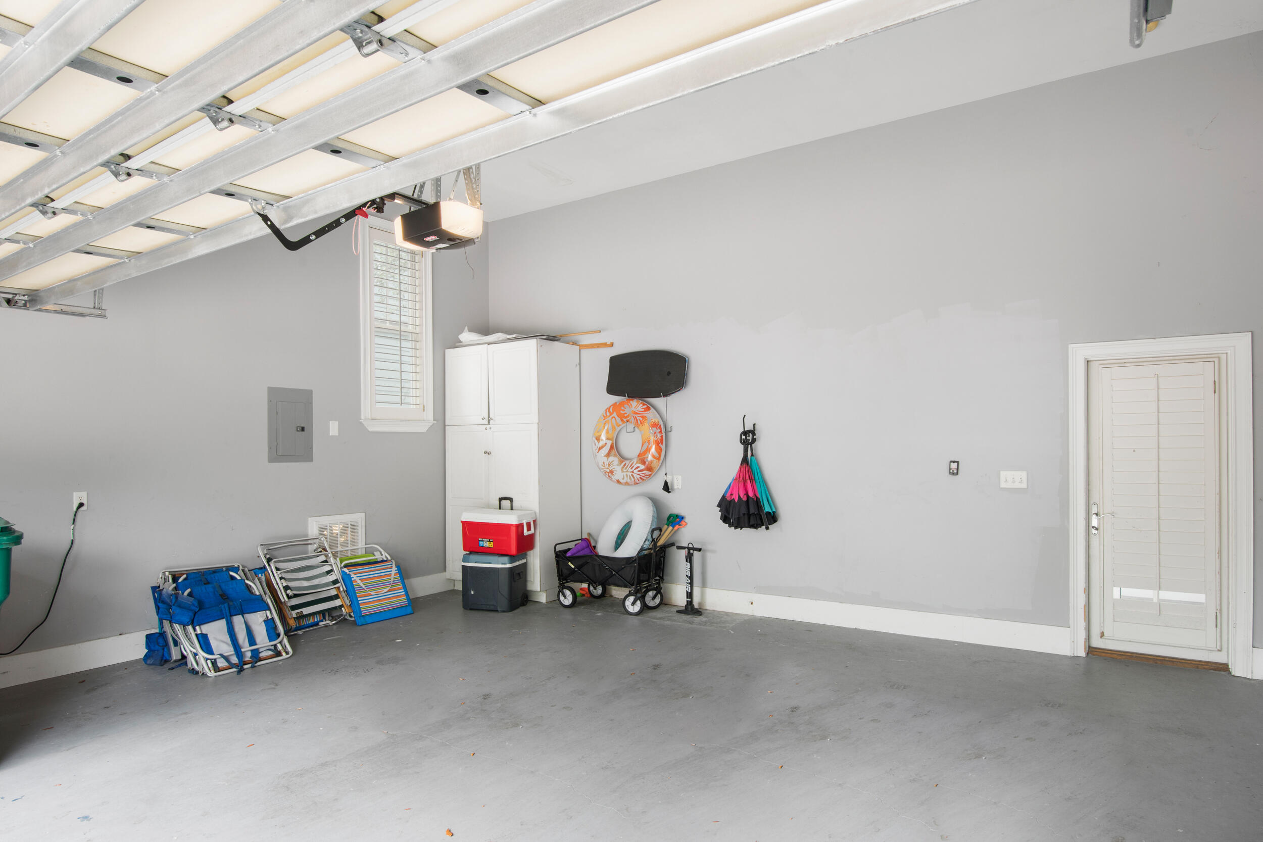 48 Surfer Lane