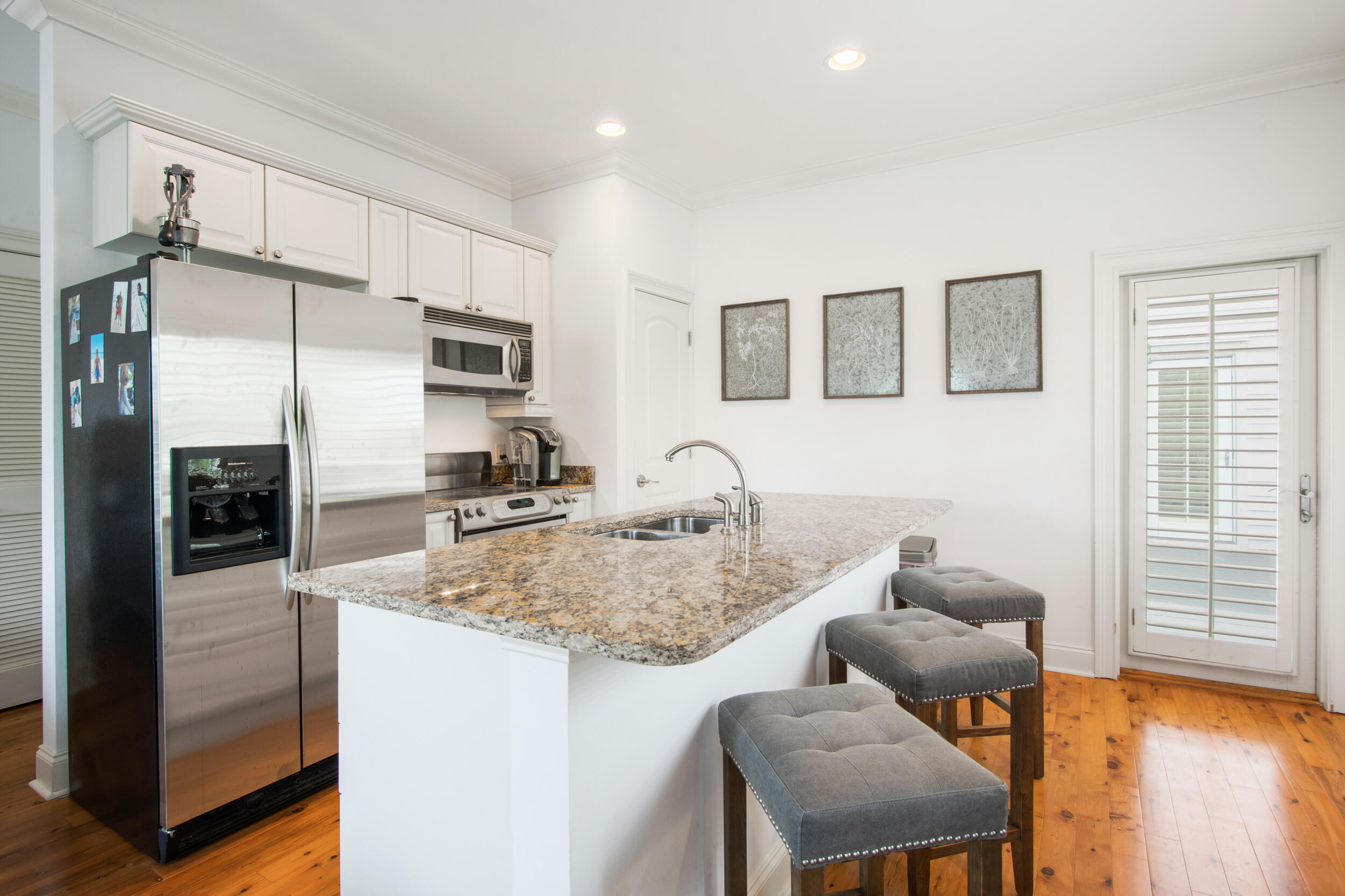 48 Surfer Lane