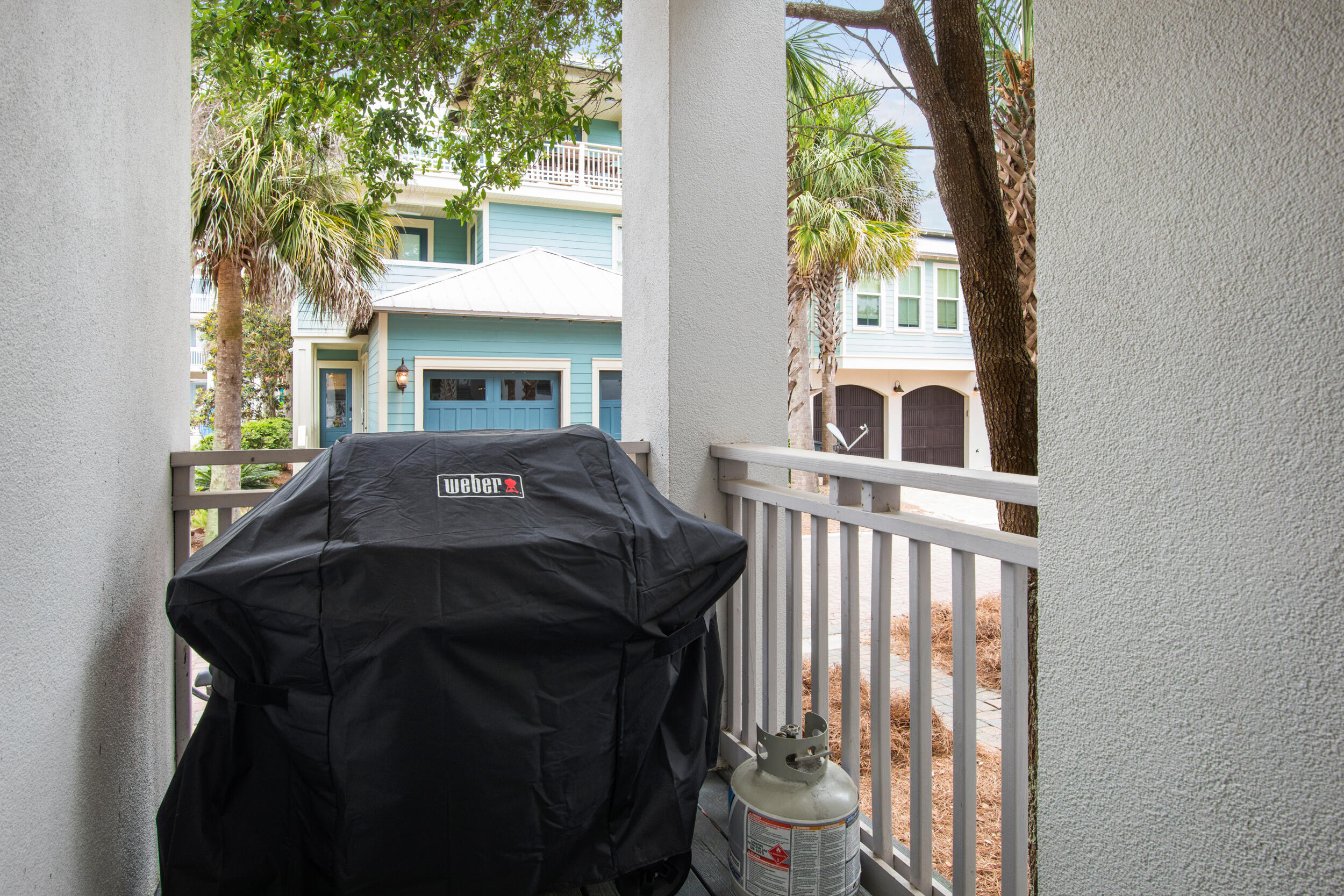 48 Surfer Lane