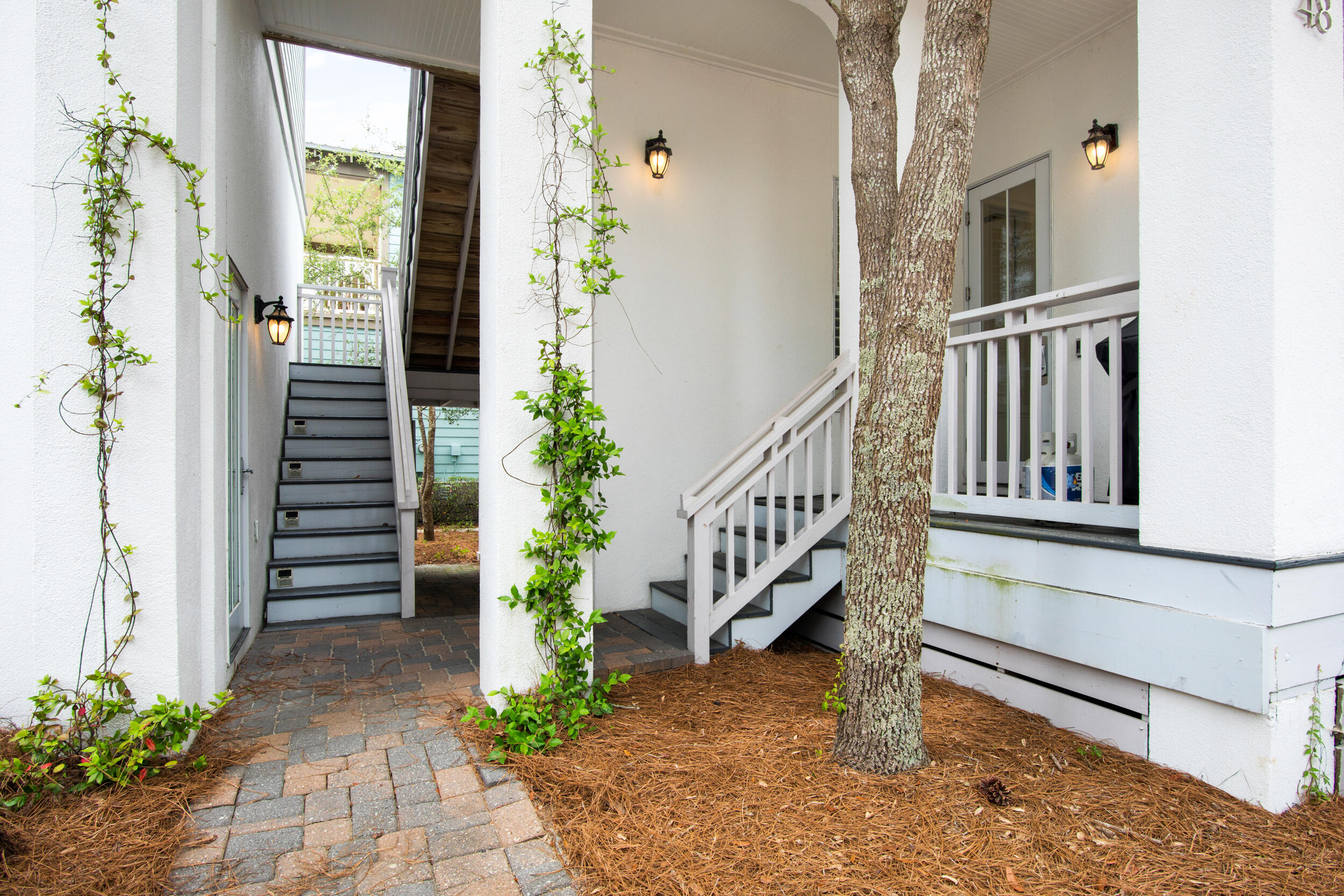 48 Surfer Lane