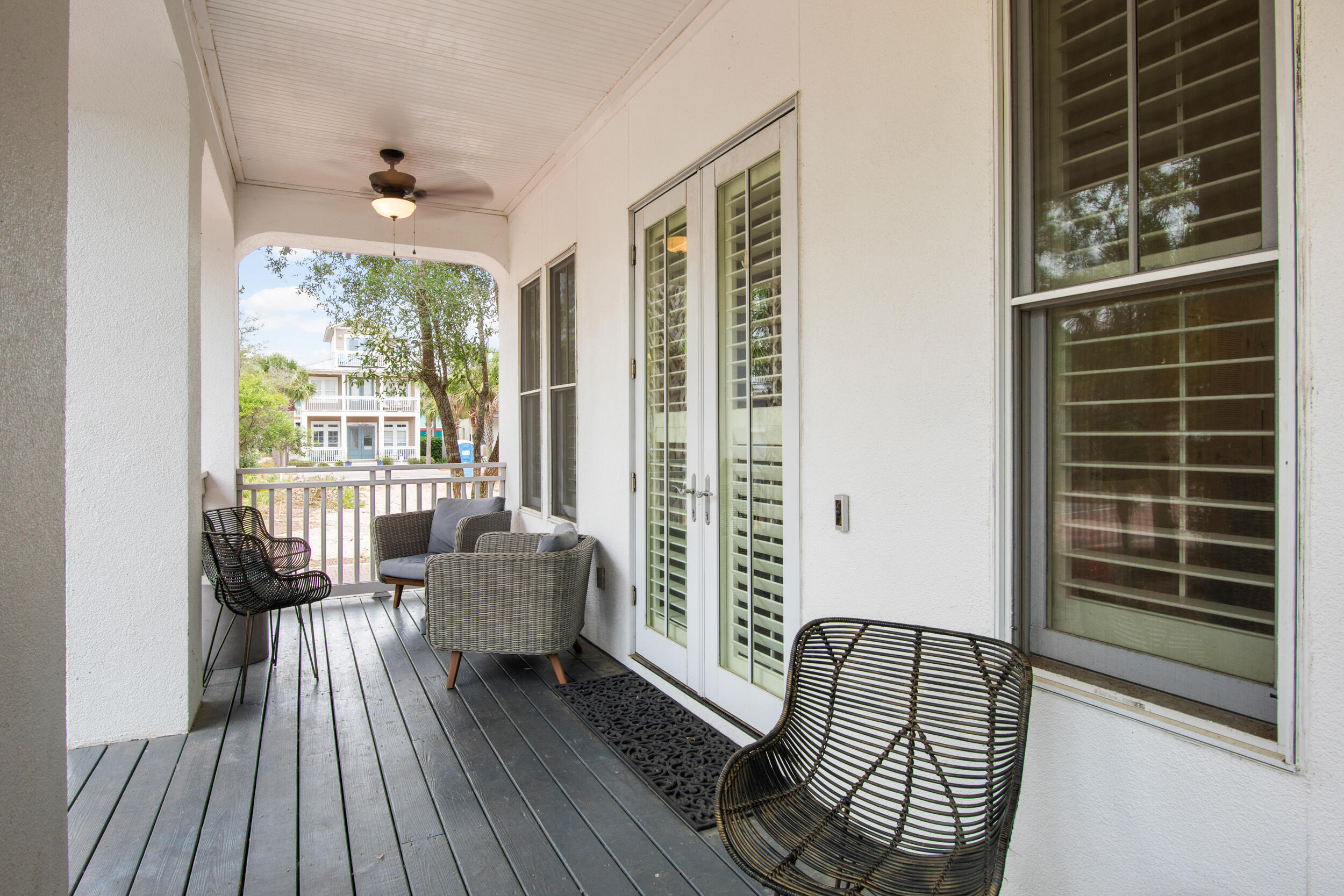48 Surfer Lane