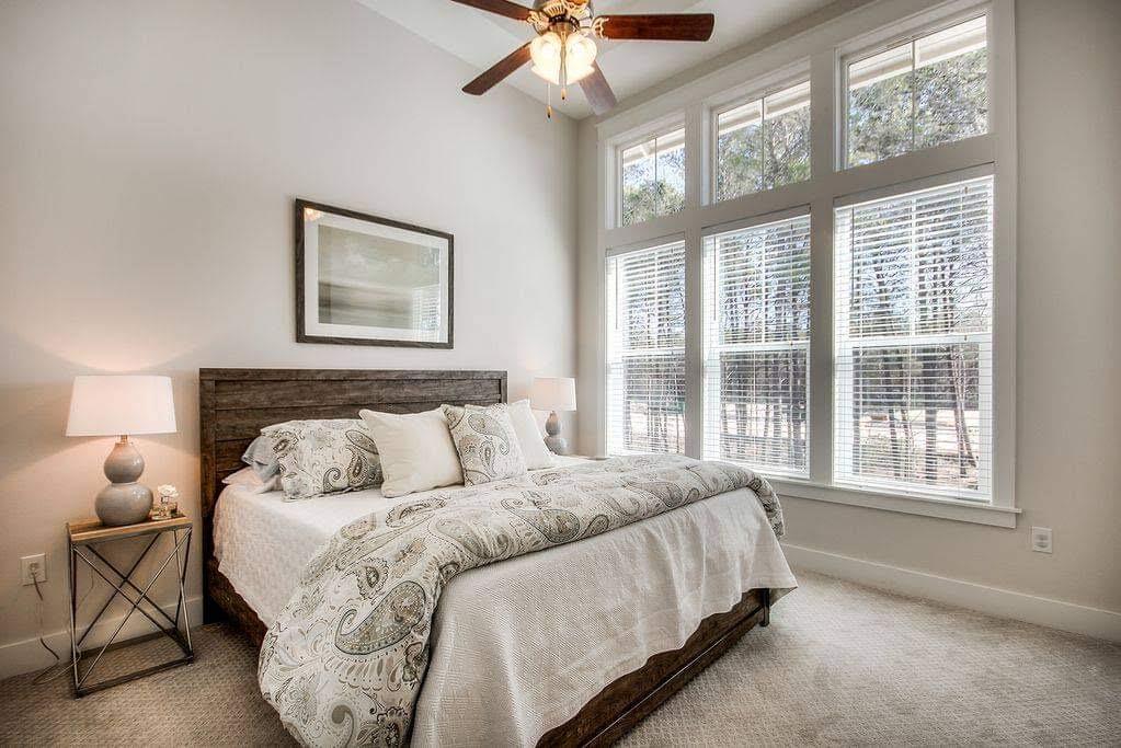 54 W Pine Lands Loop Unit: UNIT B