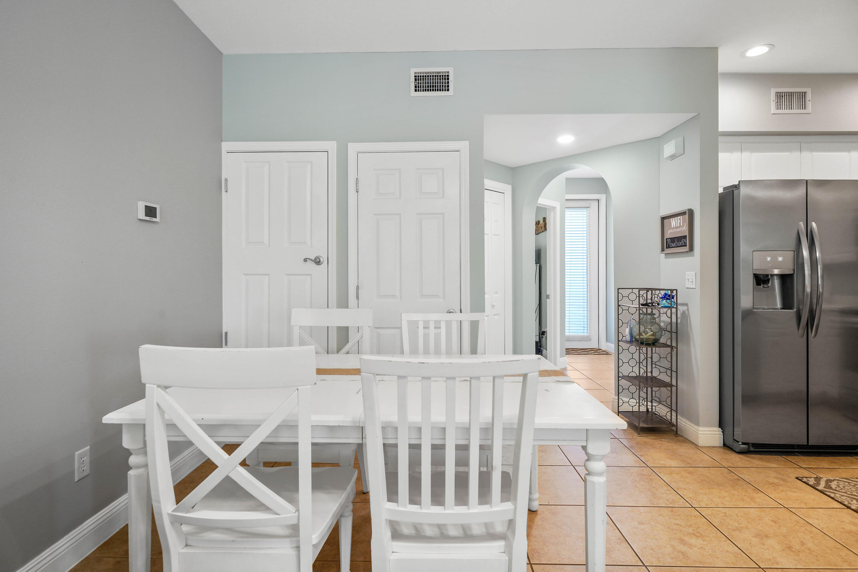 86 Village Blvd APT 424