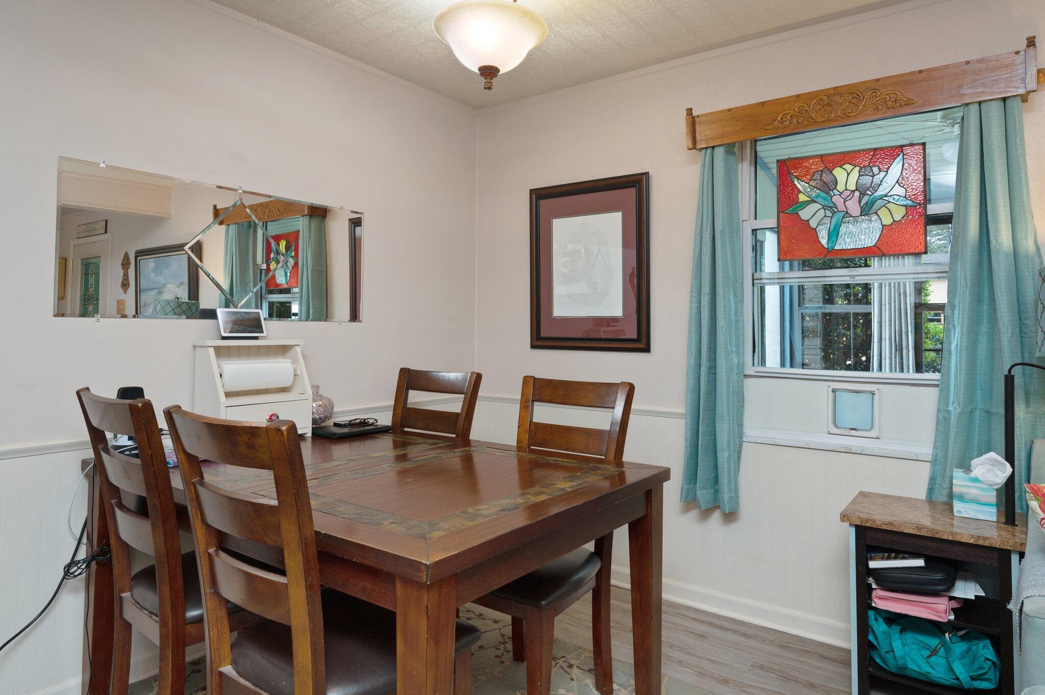 23 N Magnolia Court