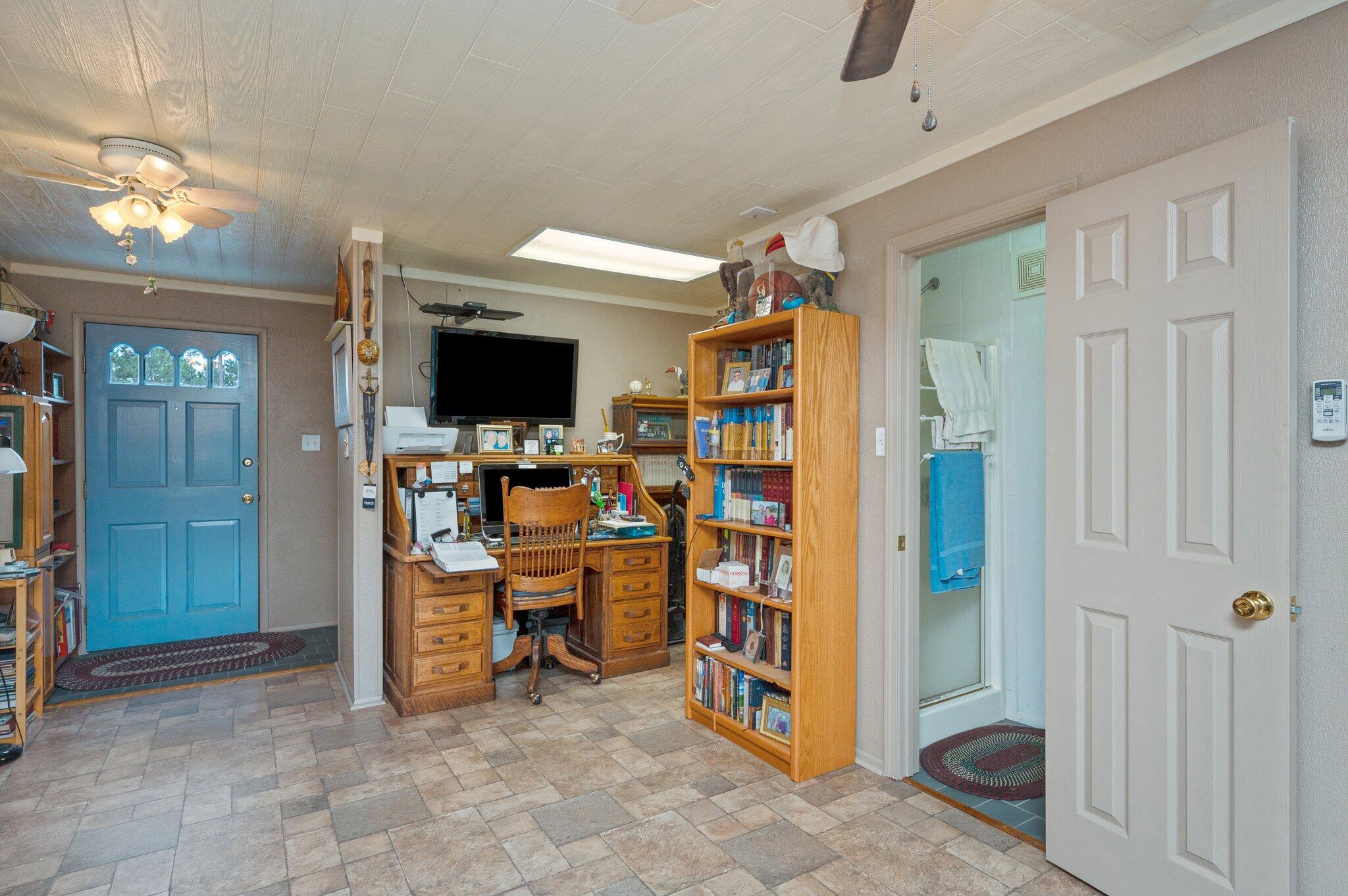23 N Magnolia Court
