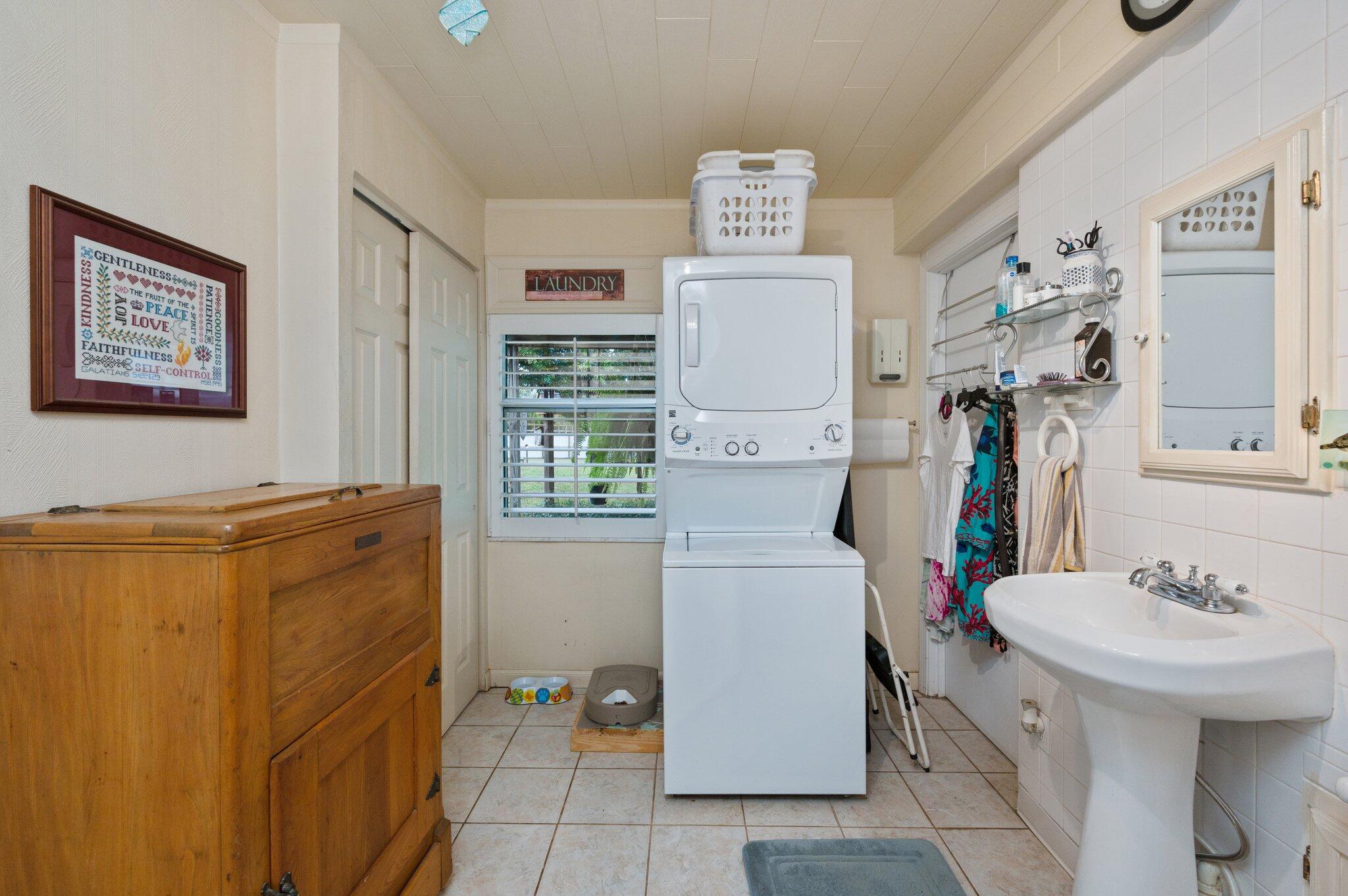 23 N Magnolia Court