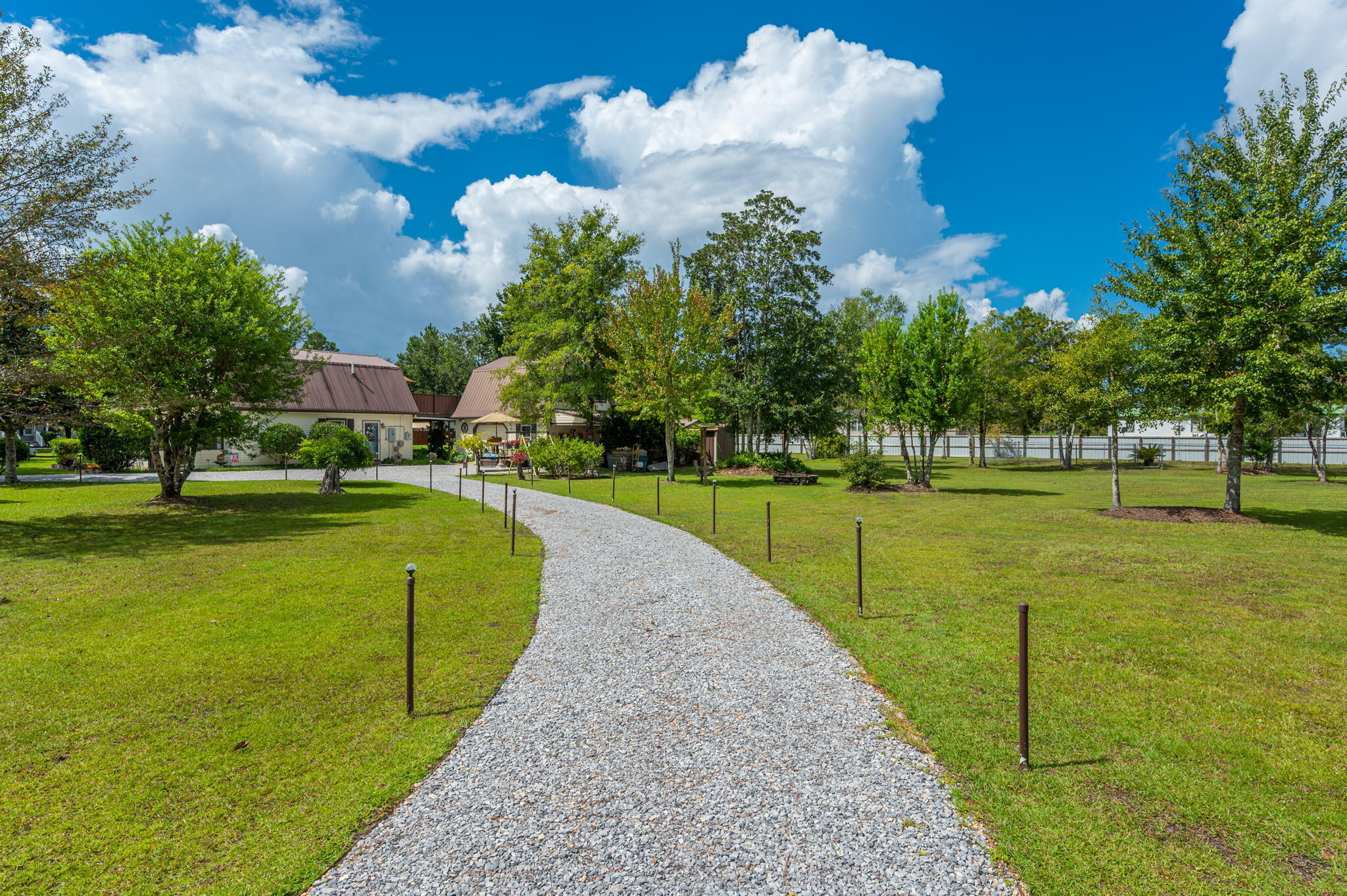 23 N Magnolia Court